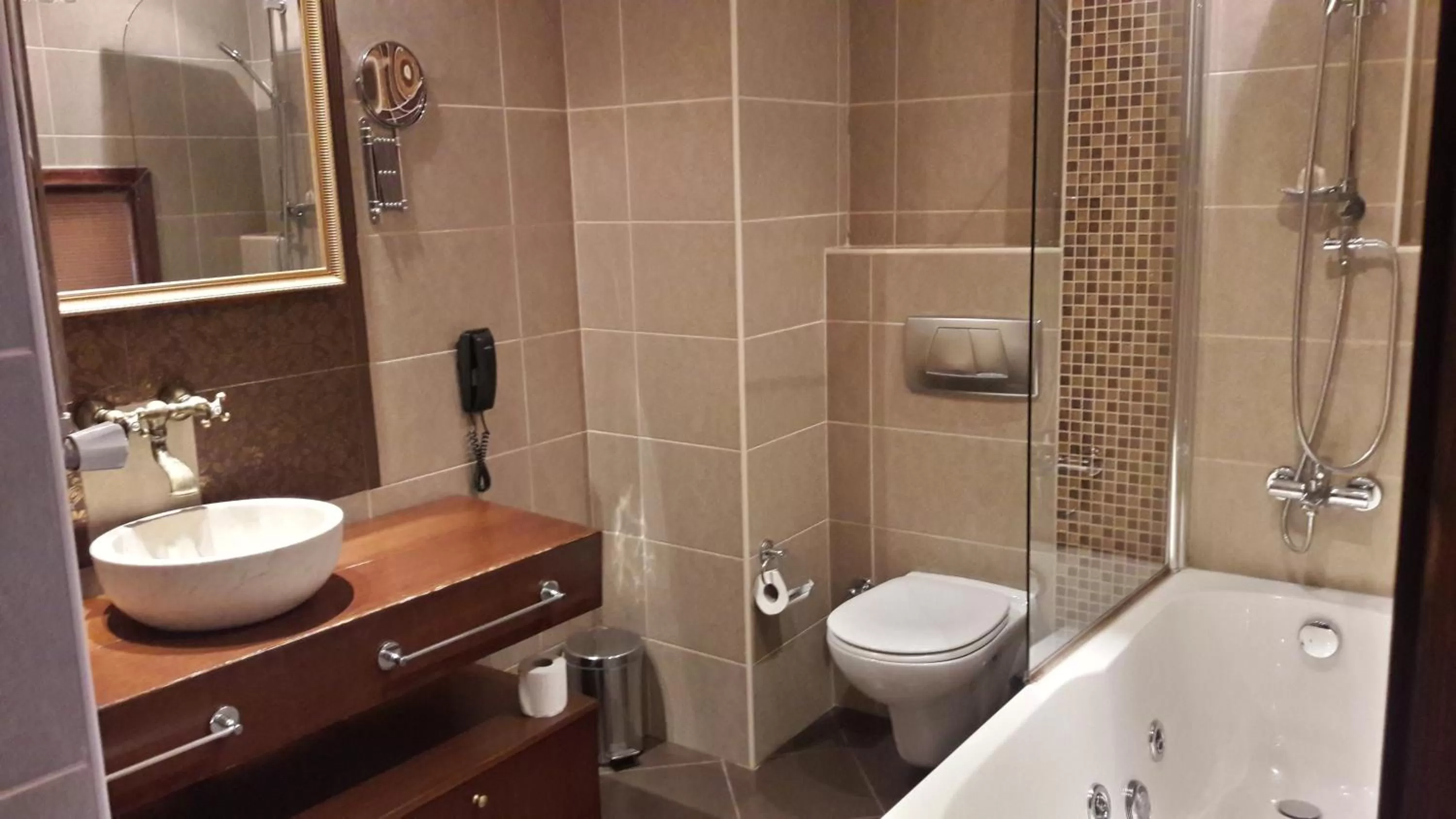 Bathroom in Mangana Konak Hotel