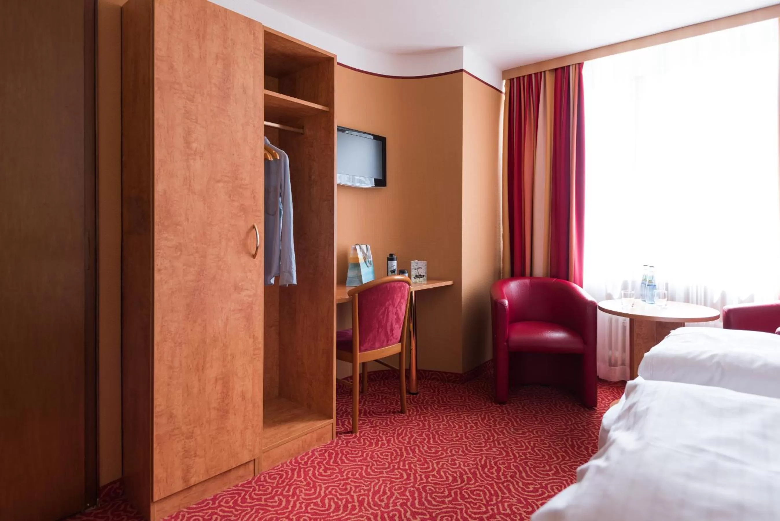 Photo of the whole room, Bed in Bürgerbräu