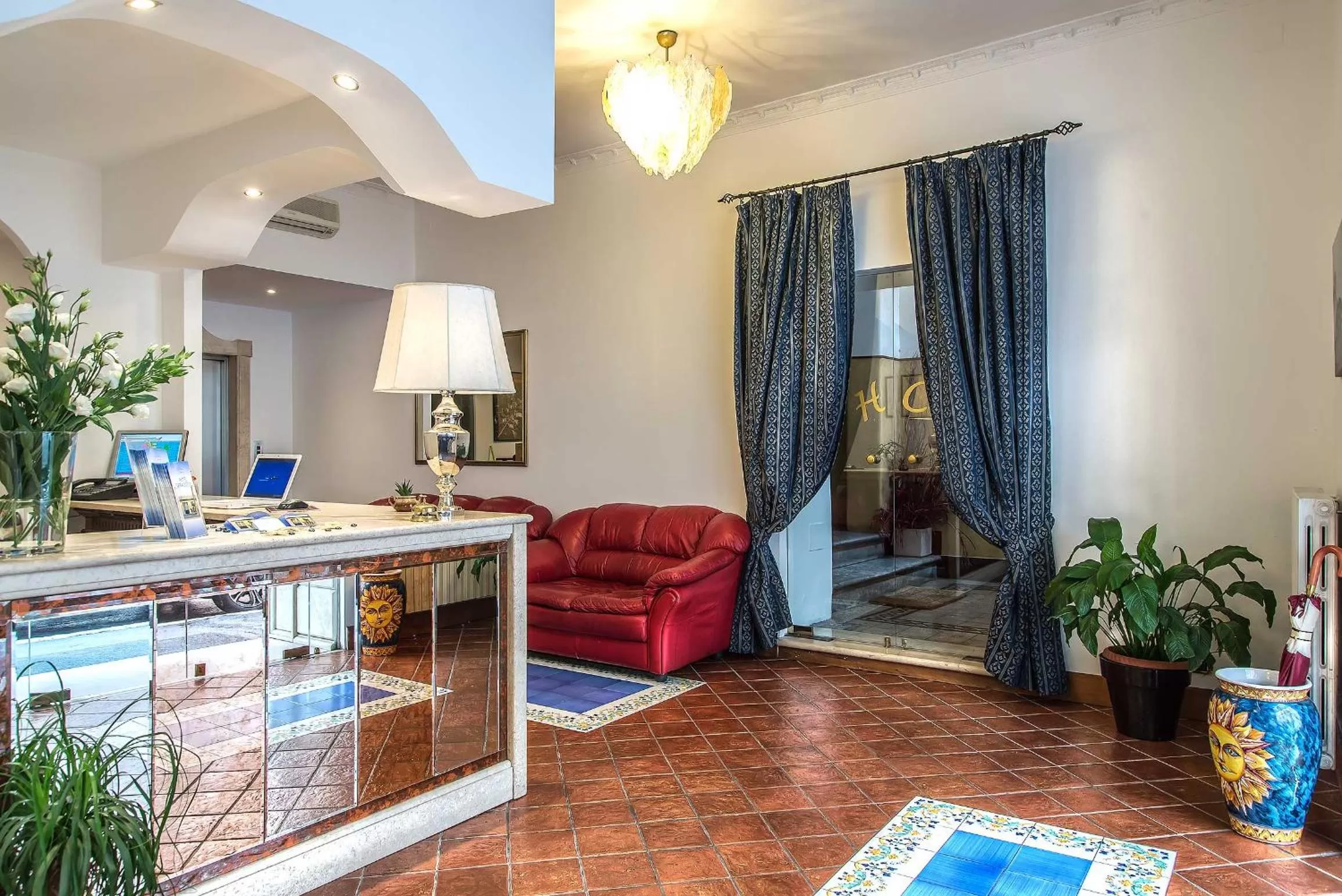 Lobby or reception in Hotel Caracciolo