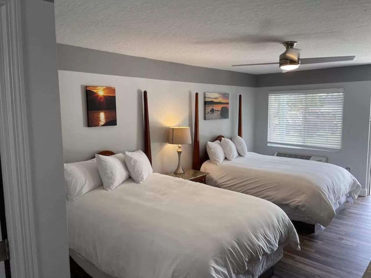 Property building, Bed in Idle Awhile Resort