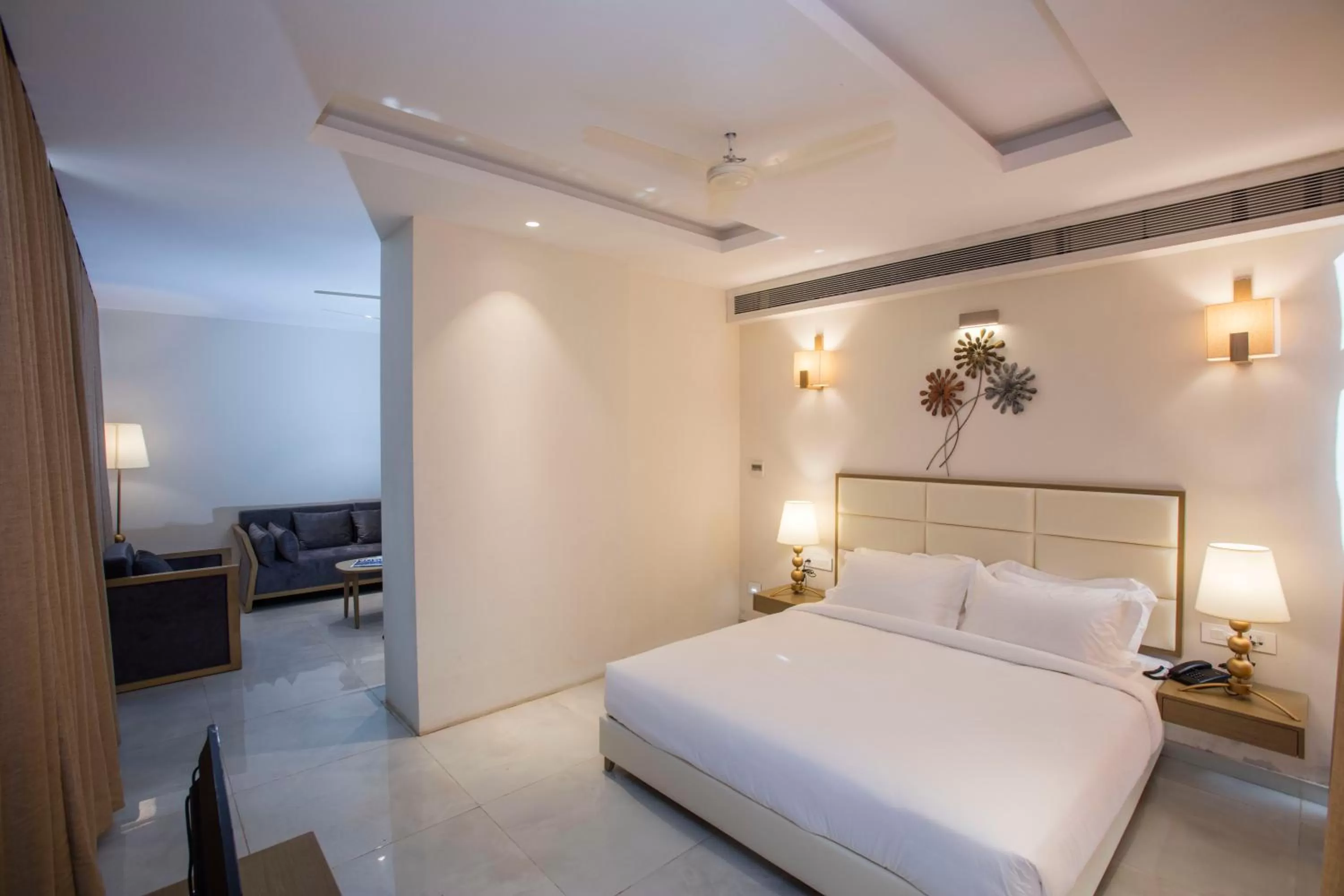 Bed in Sapphire Premium Hotel & Suite