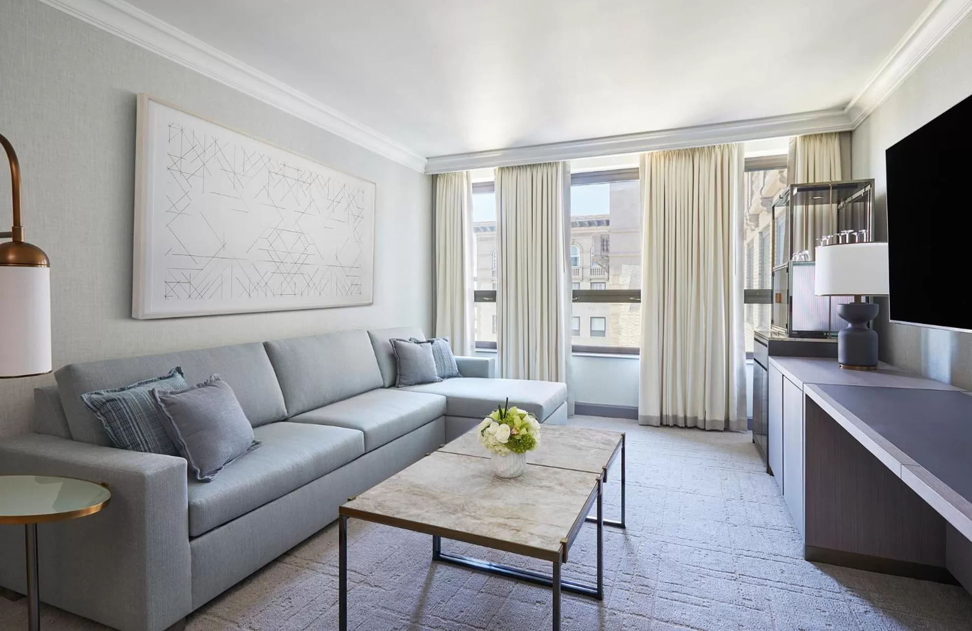 TV and multimedia in Beverly Wilshire, A Four Seasons Hotel