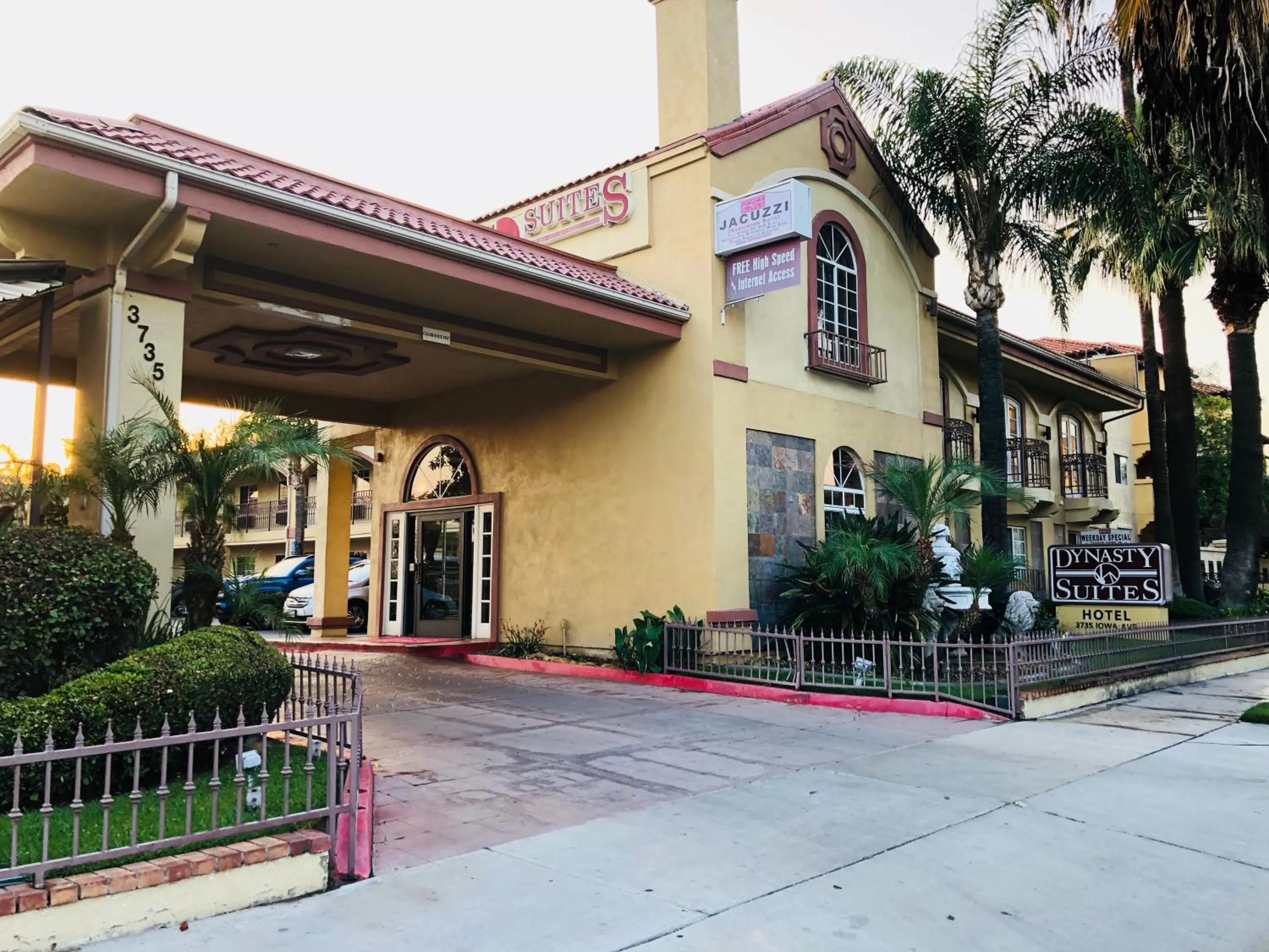 Dynasty Suites Hotel