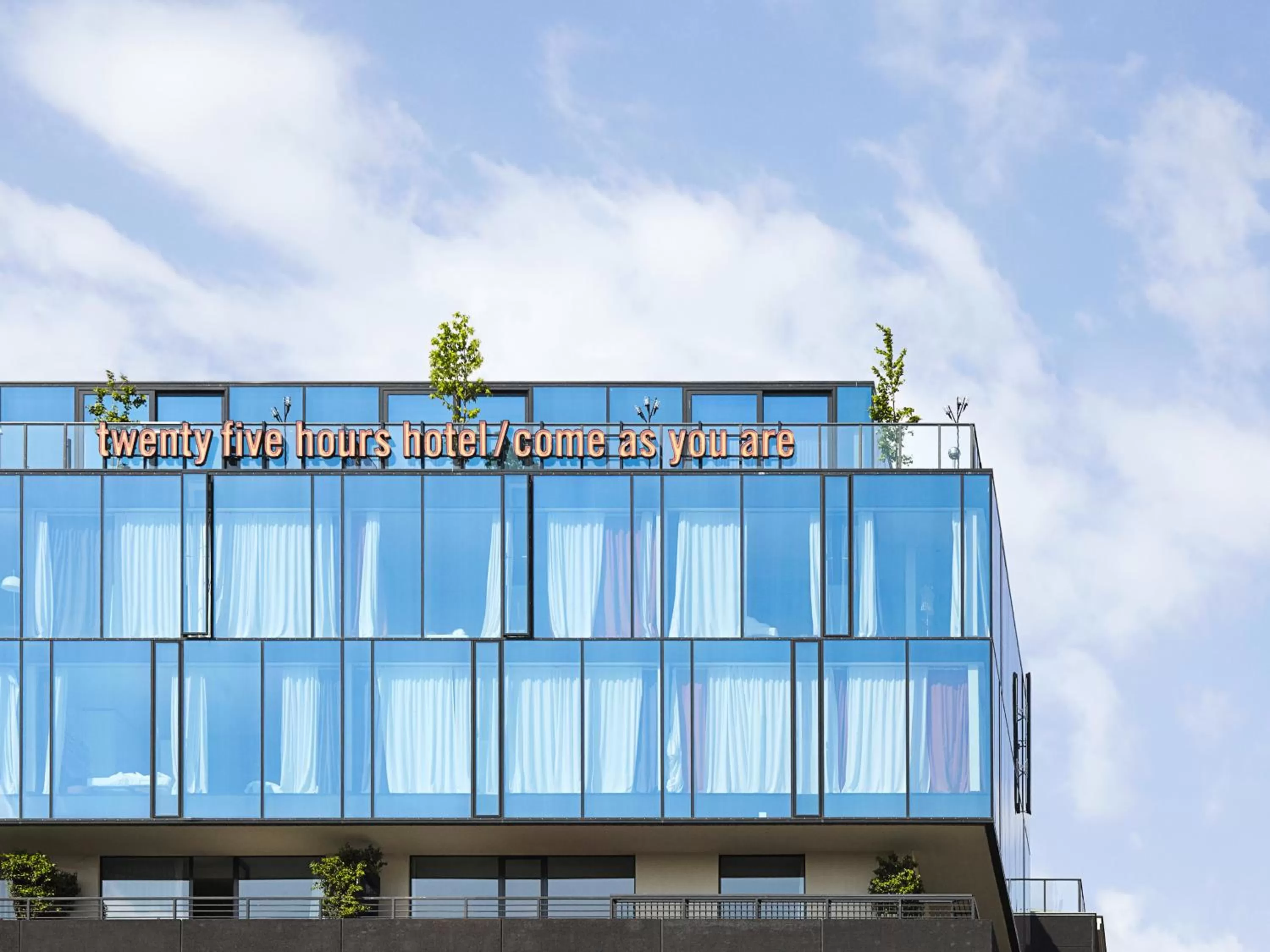 Facade/entrance in 25hours Hotel beim MuseumsQuartier