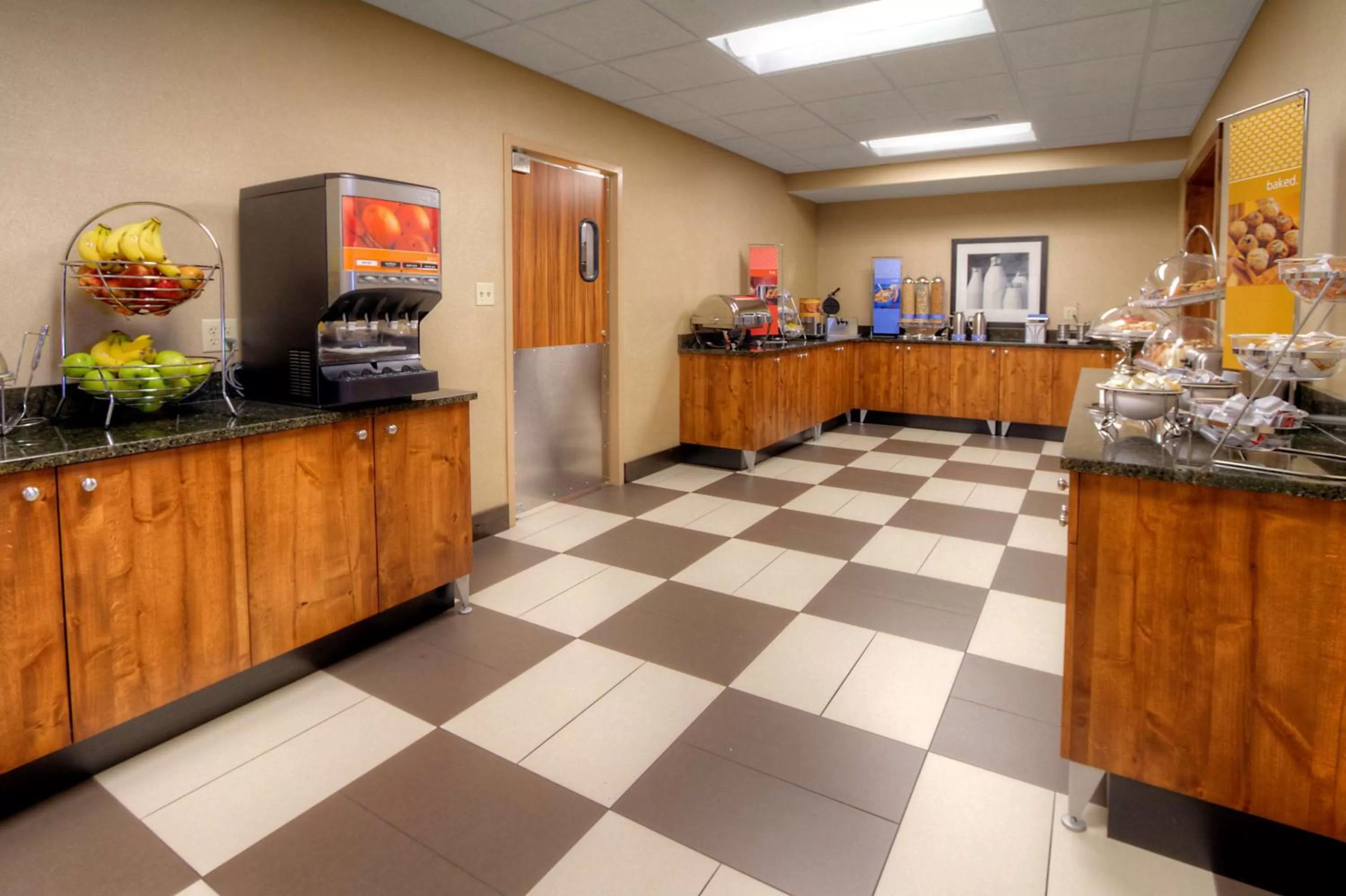 Restaurant/places to eat in Hampton Inn Billings