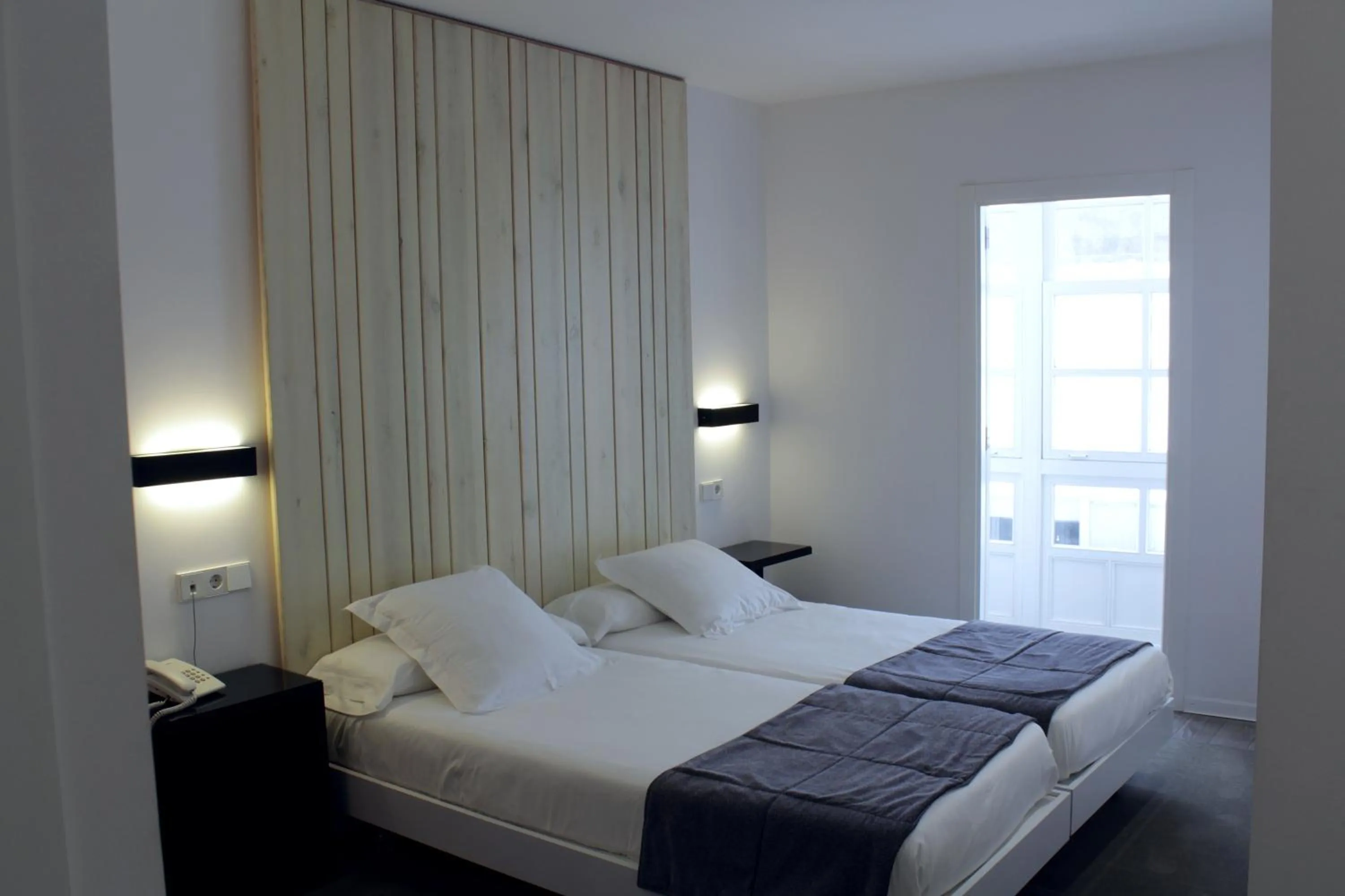 Photo of the whole room, Bed in Hotel Lois