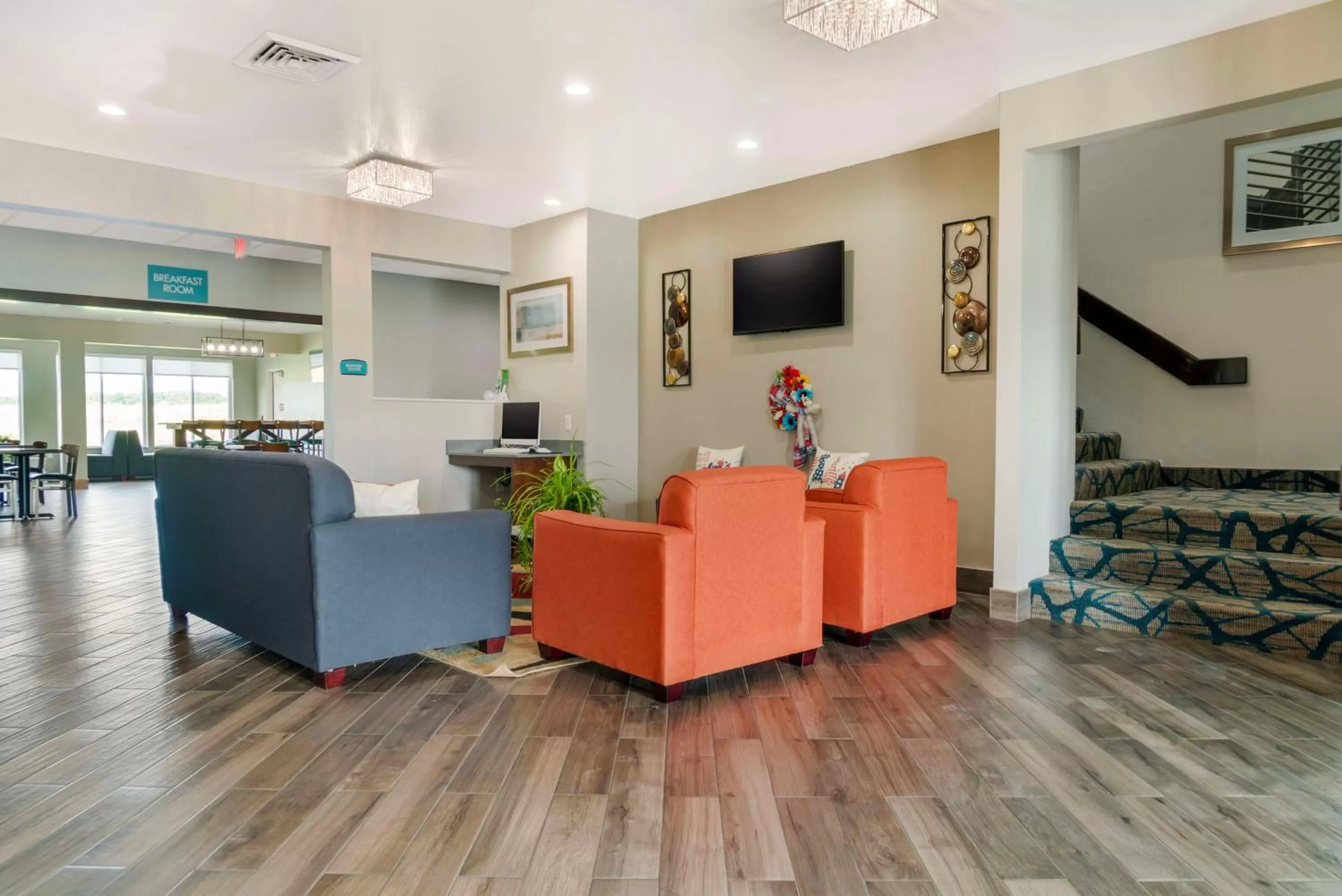 Lobby or reception in Best Western Clare Hotel