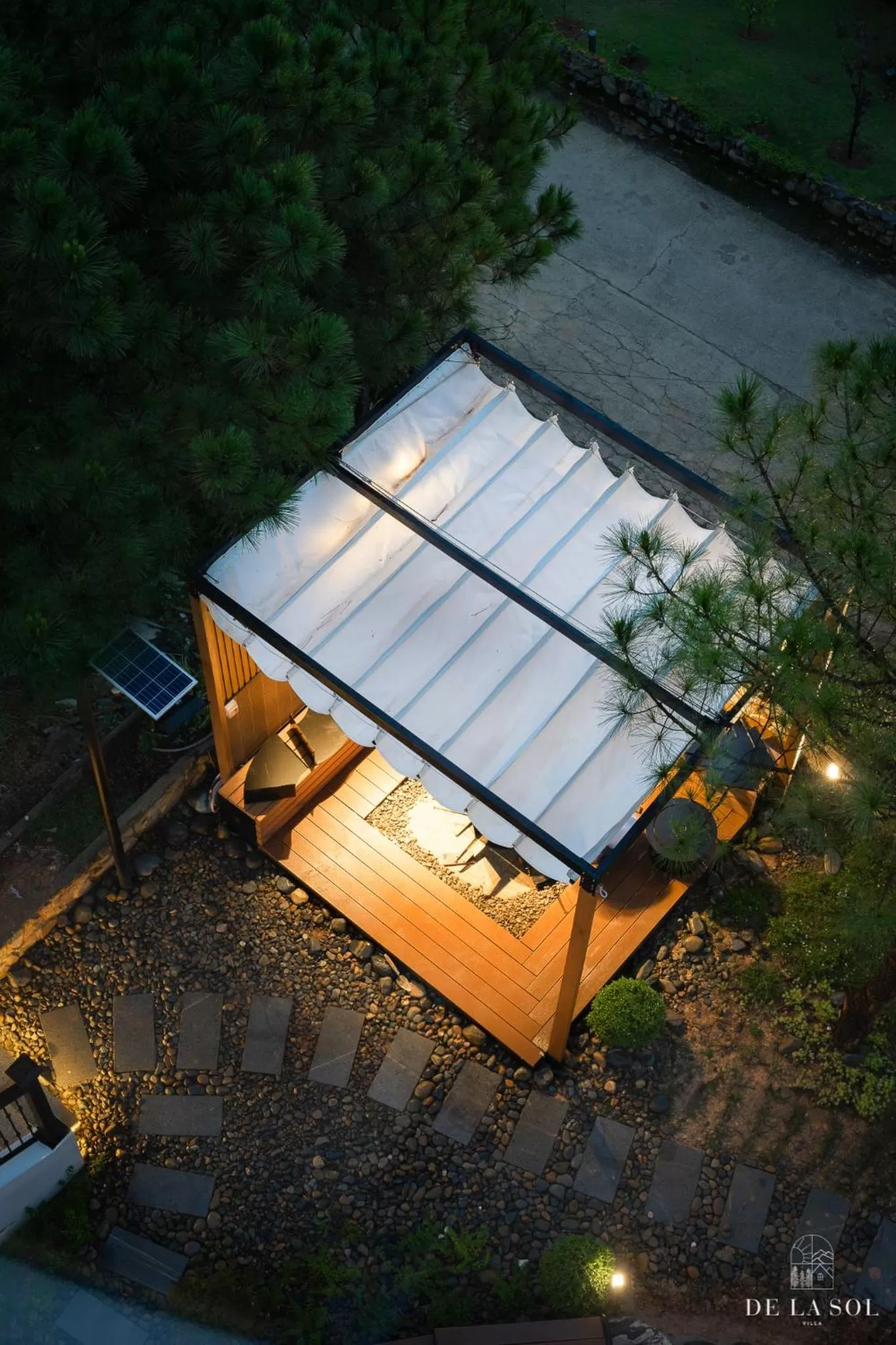 BBQ facilities in De La Sol Villa Dalat