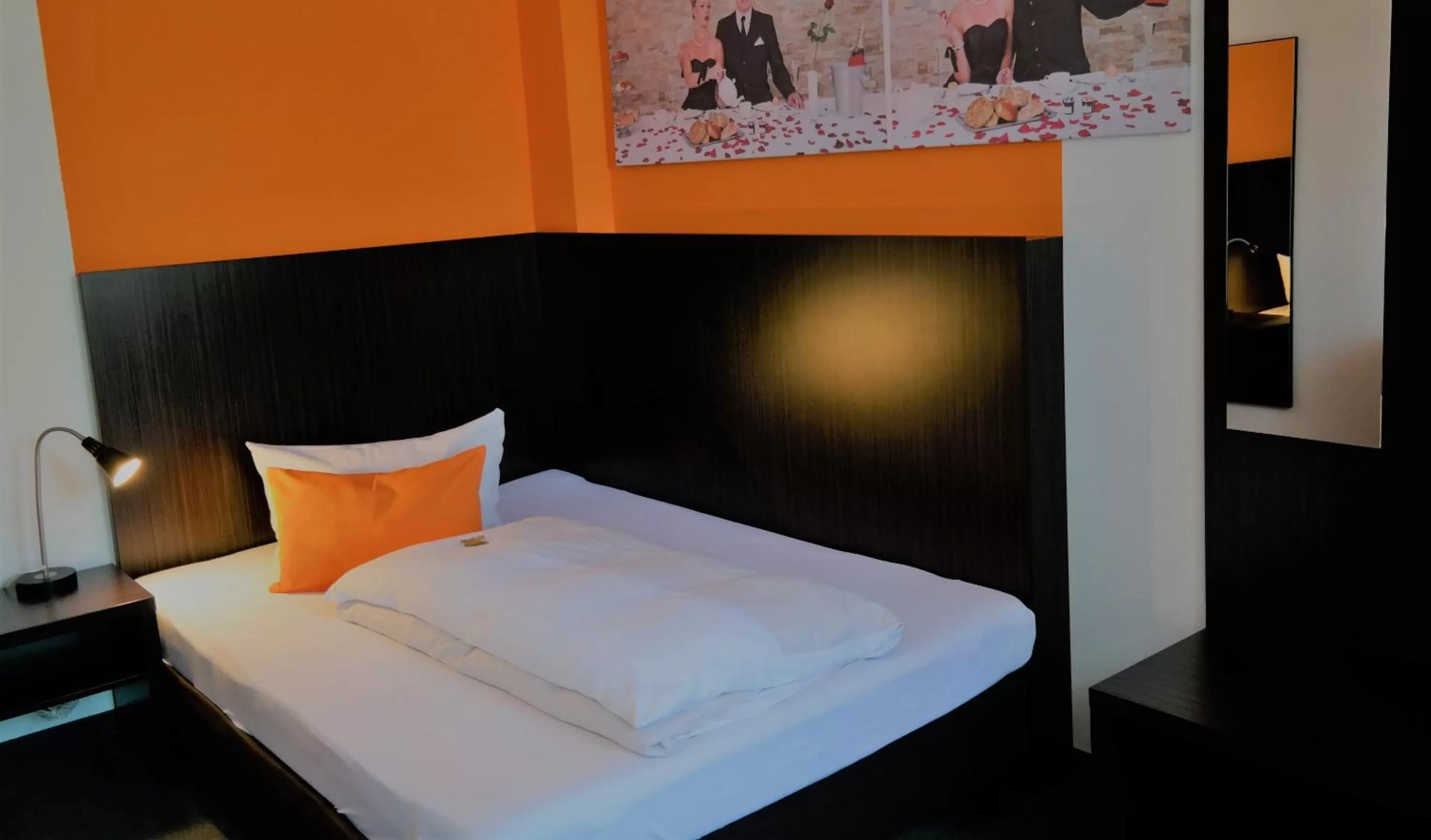 Photo of the whole room, Bed in GS Hotel Mindelheim