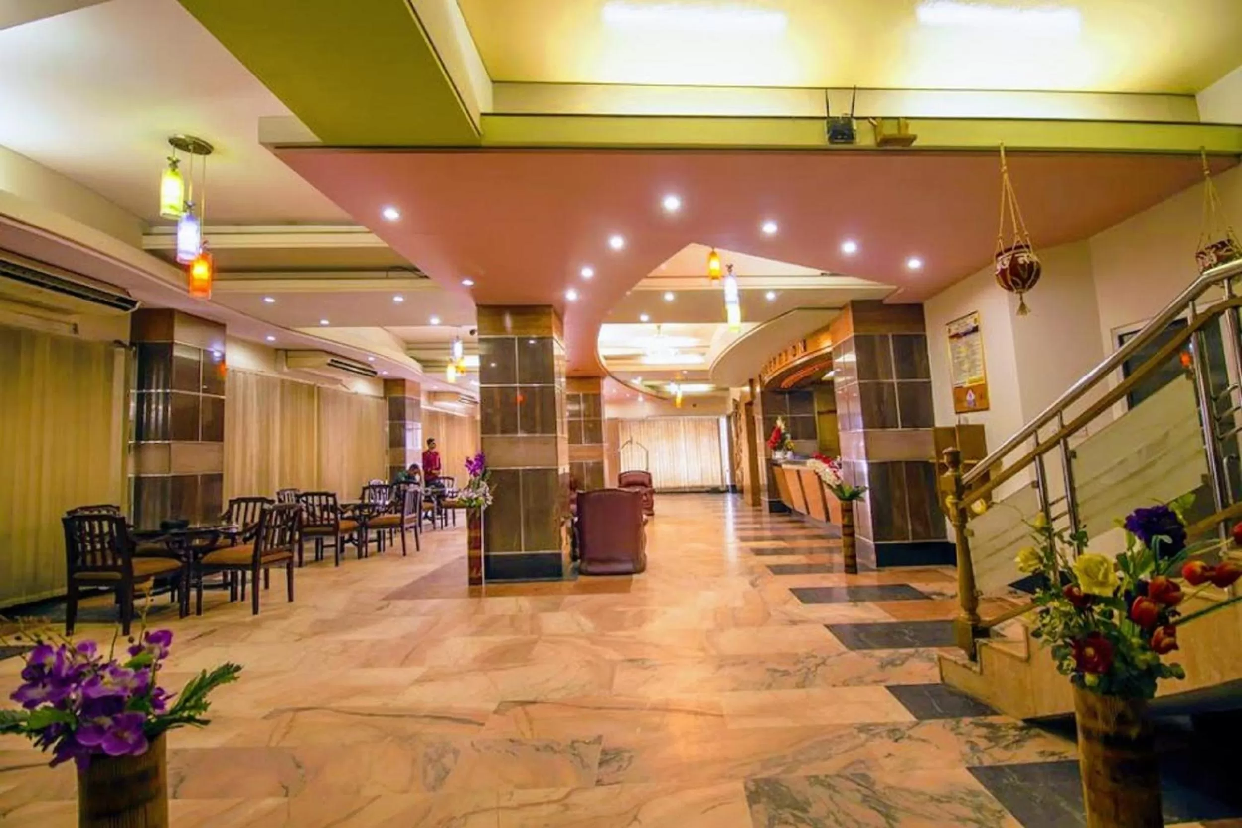 Lobby or reception in Hotel Victory - Best in City Center