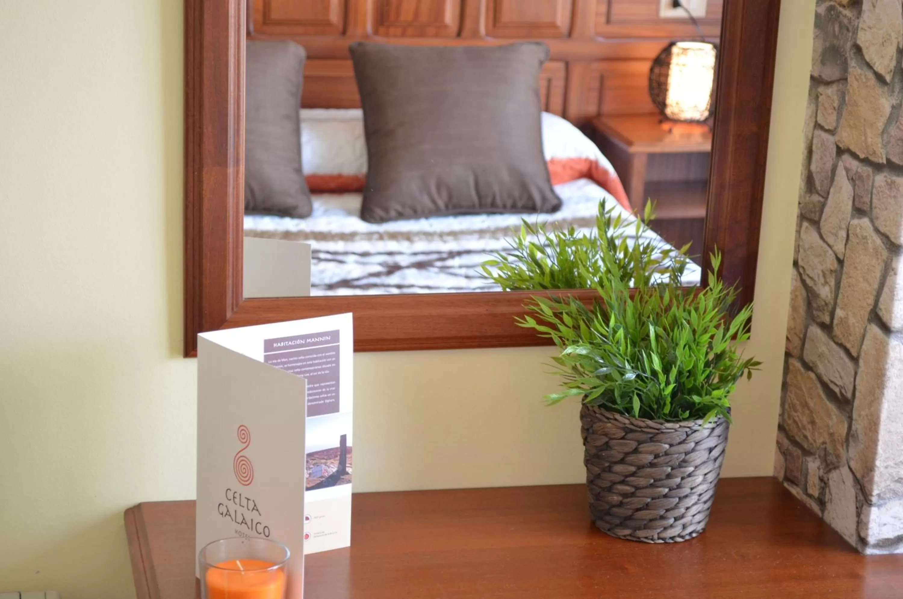 Decorative detail, Bed in Hotel Celta Galaico