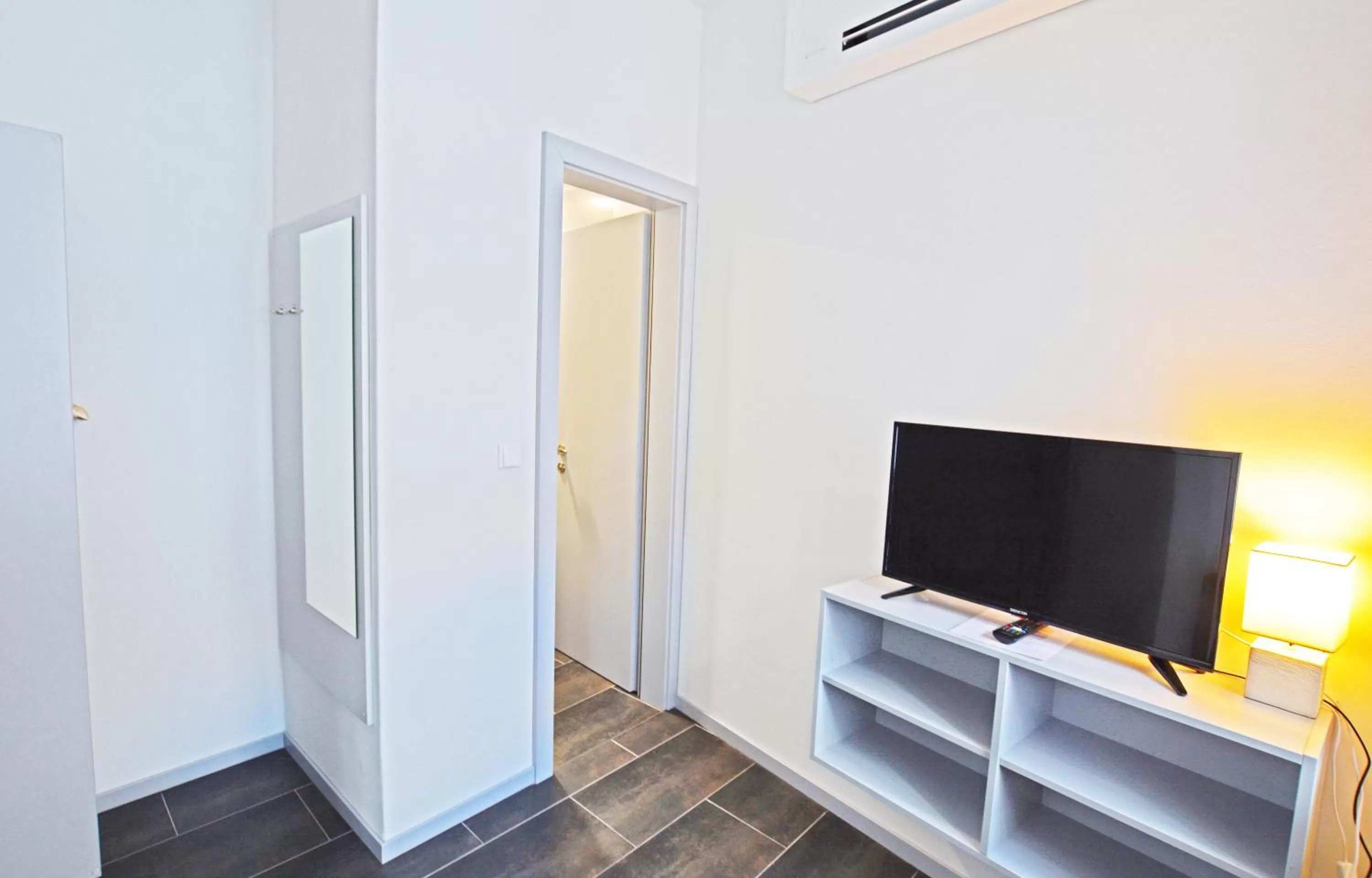 Living room, TV/Entertainment Center in Historic Centre Residence