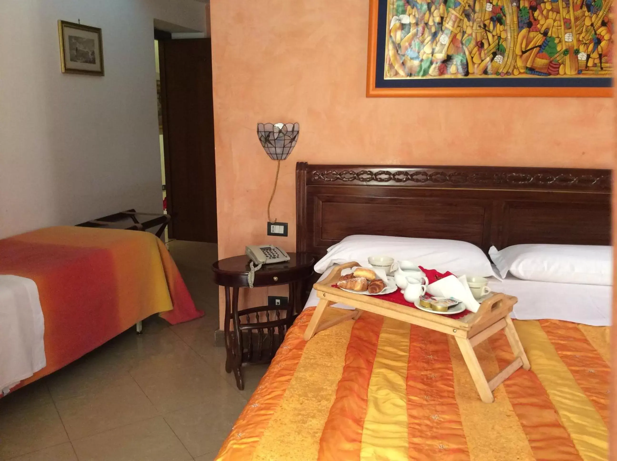 Triple Room in Albergo Verdi Triple Room in Albergo Verdi