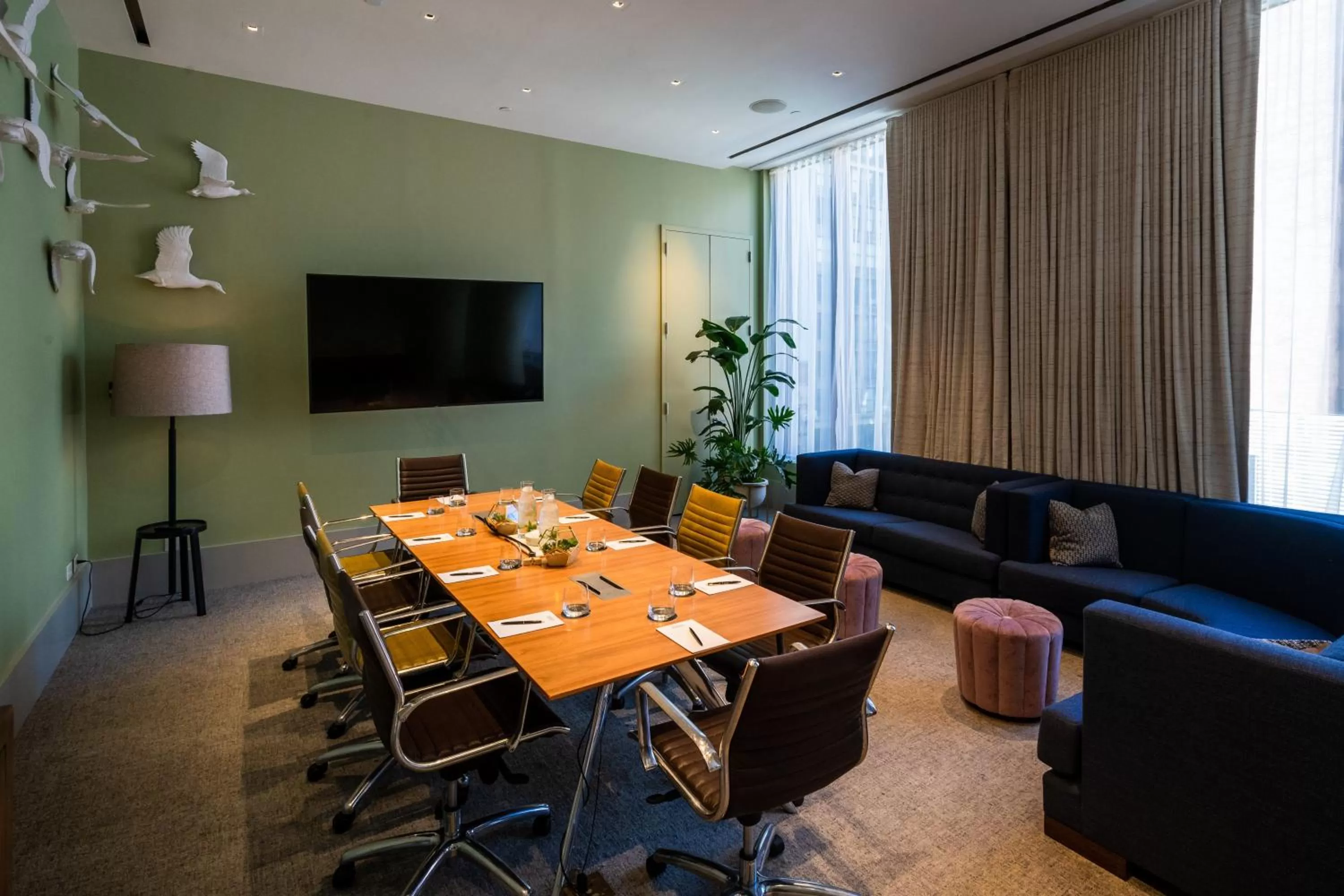 Meeting/conference room in Kimpton Hotel Eventi by IHG