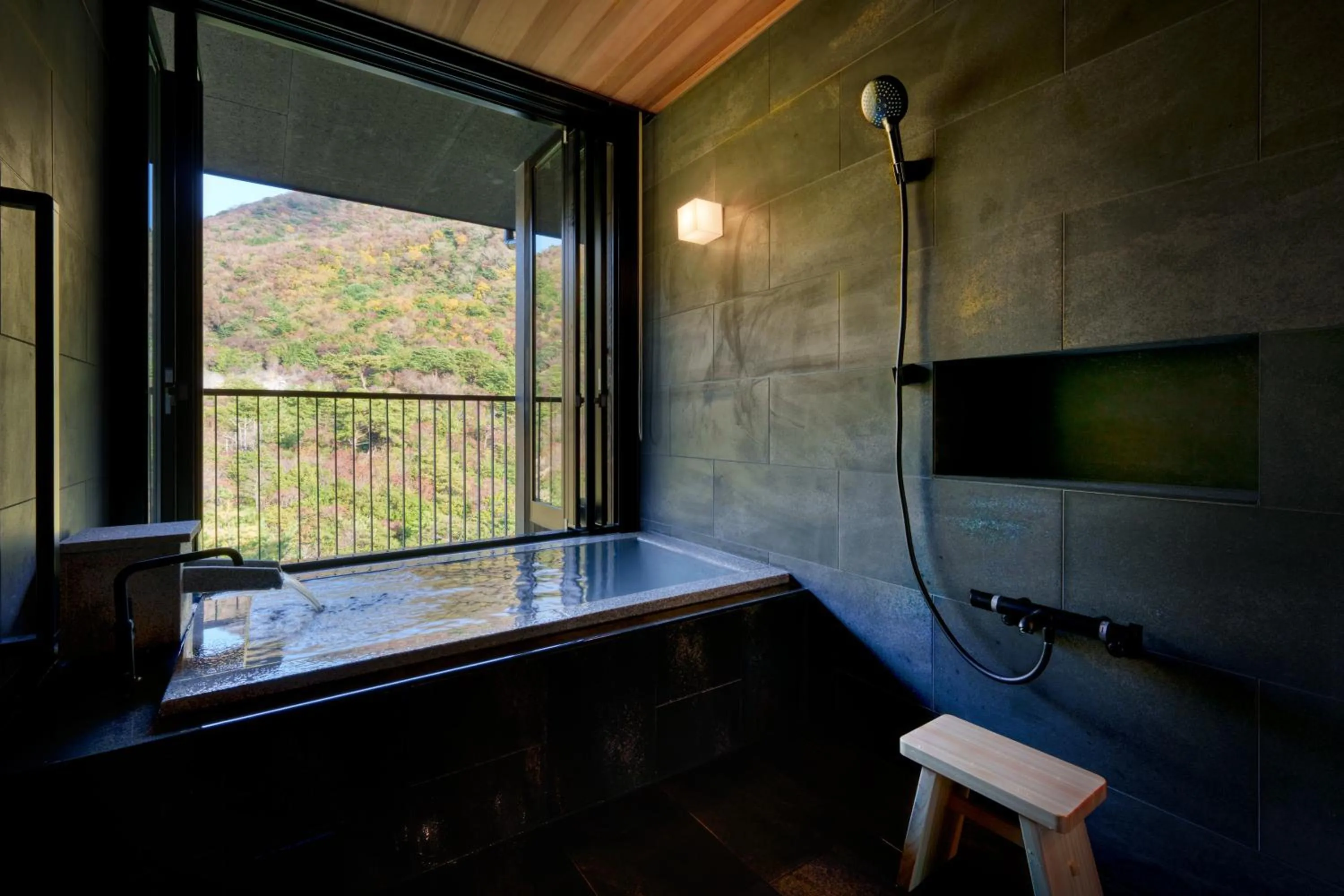 Photo of the whole room in Unzen Miyazaki Ryokan