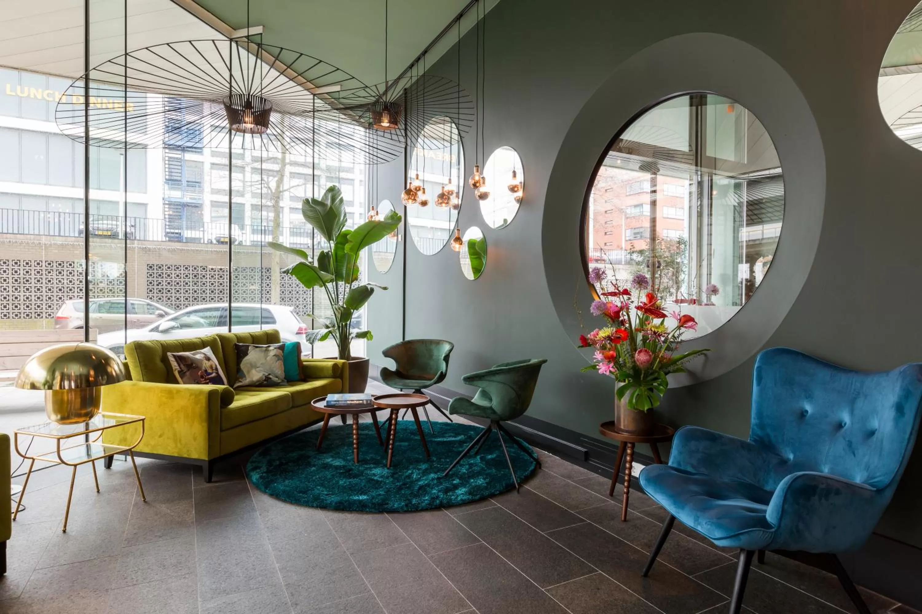 Lobby or reception in Hotel2Stay