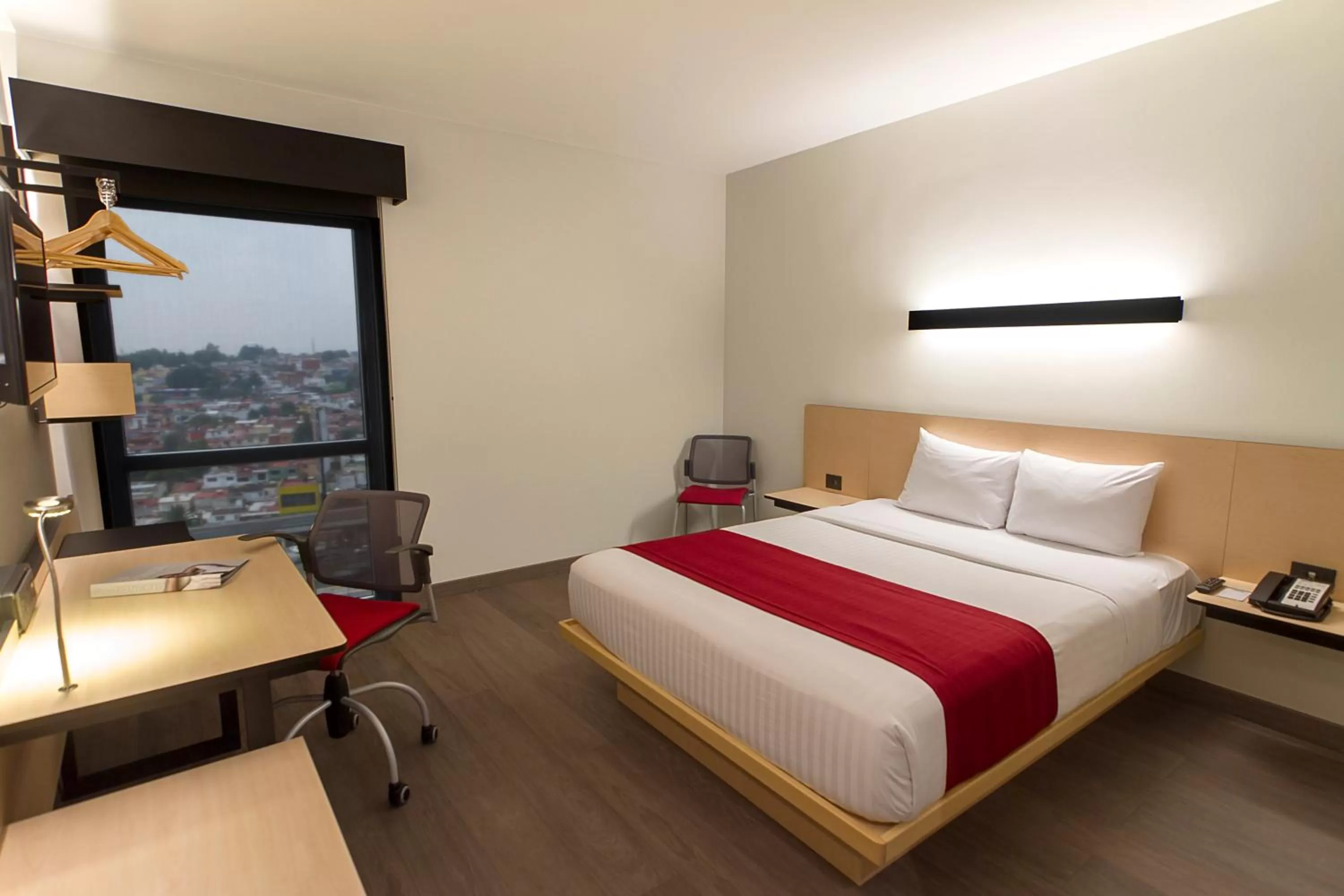 Bed in City Express Plus by Marriott Ciudad de México Mundo E