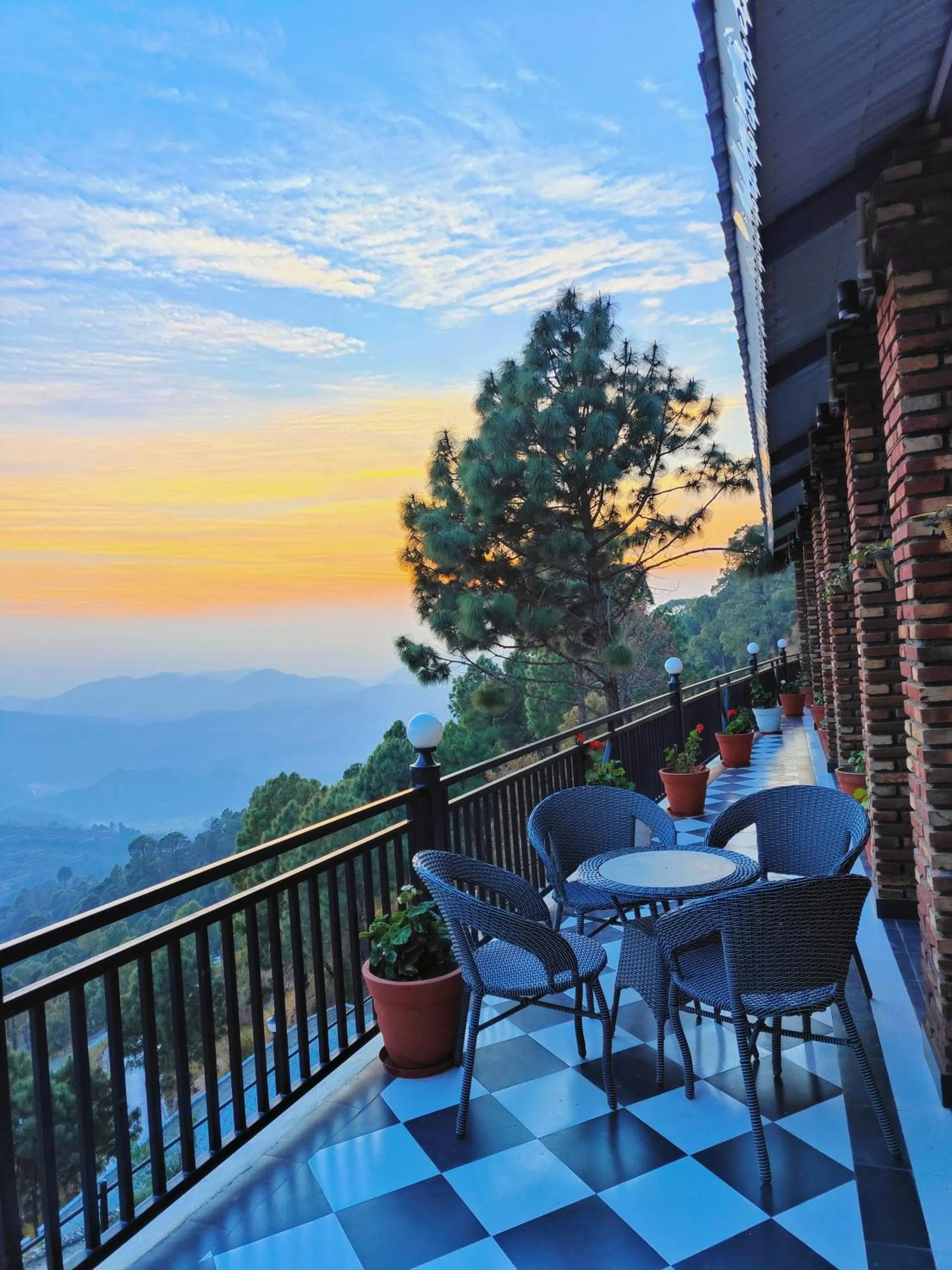 Patio in The Lanswood Estate