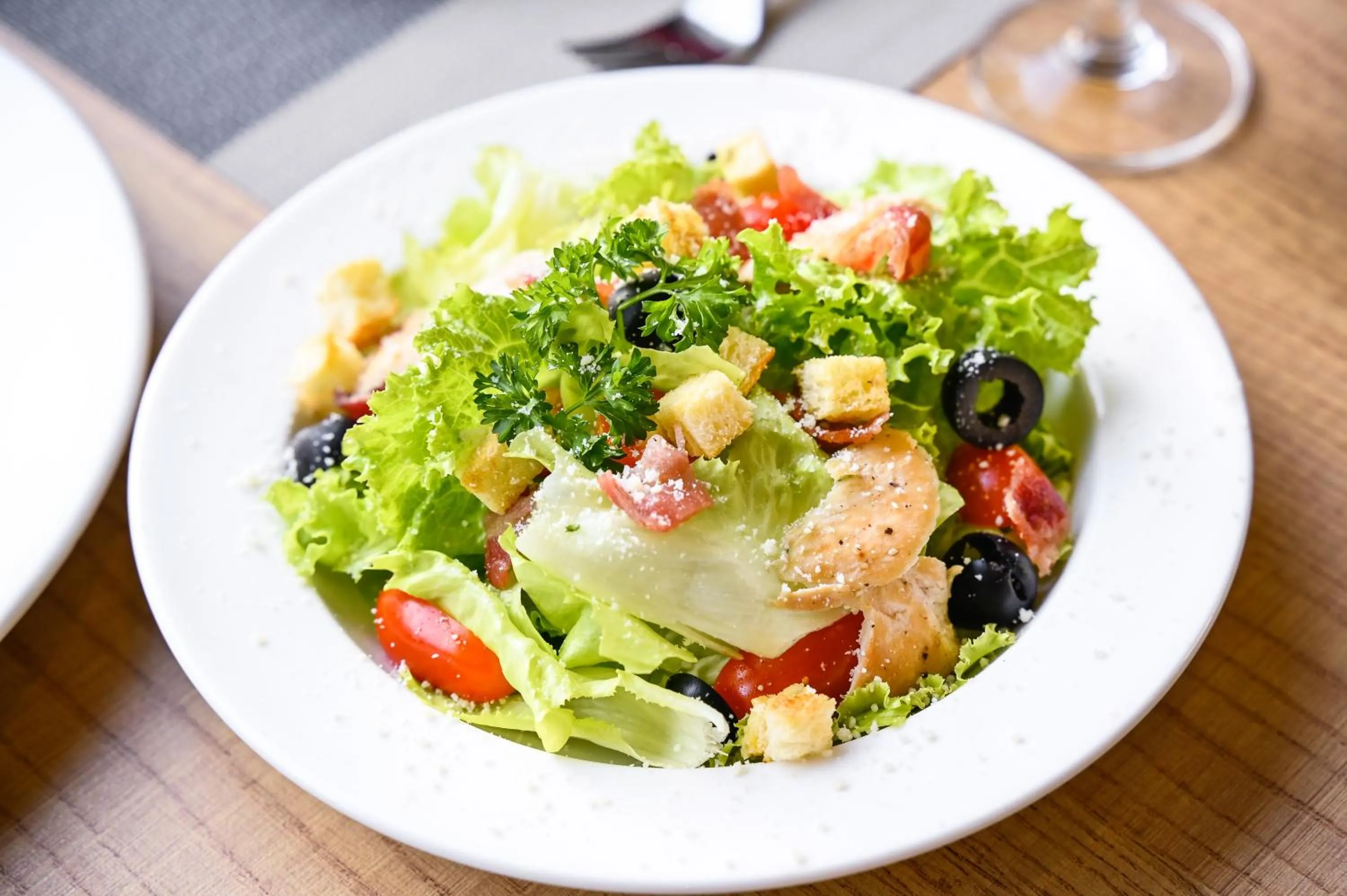 Restaurant/places to eat in Muong Thanh Grand Saigon Centre Hotel