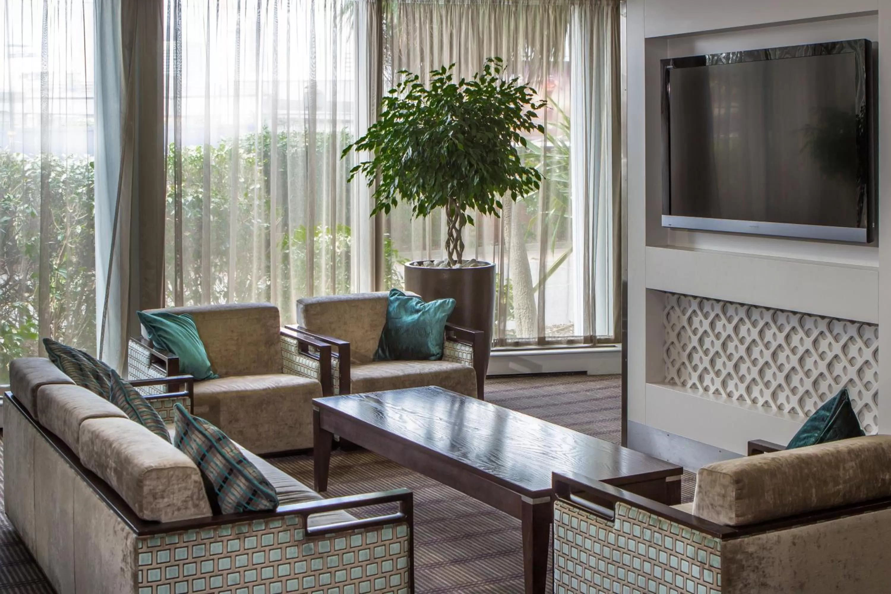 Property building in Holiday Inn Express Royal Docks by IHG