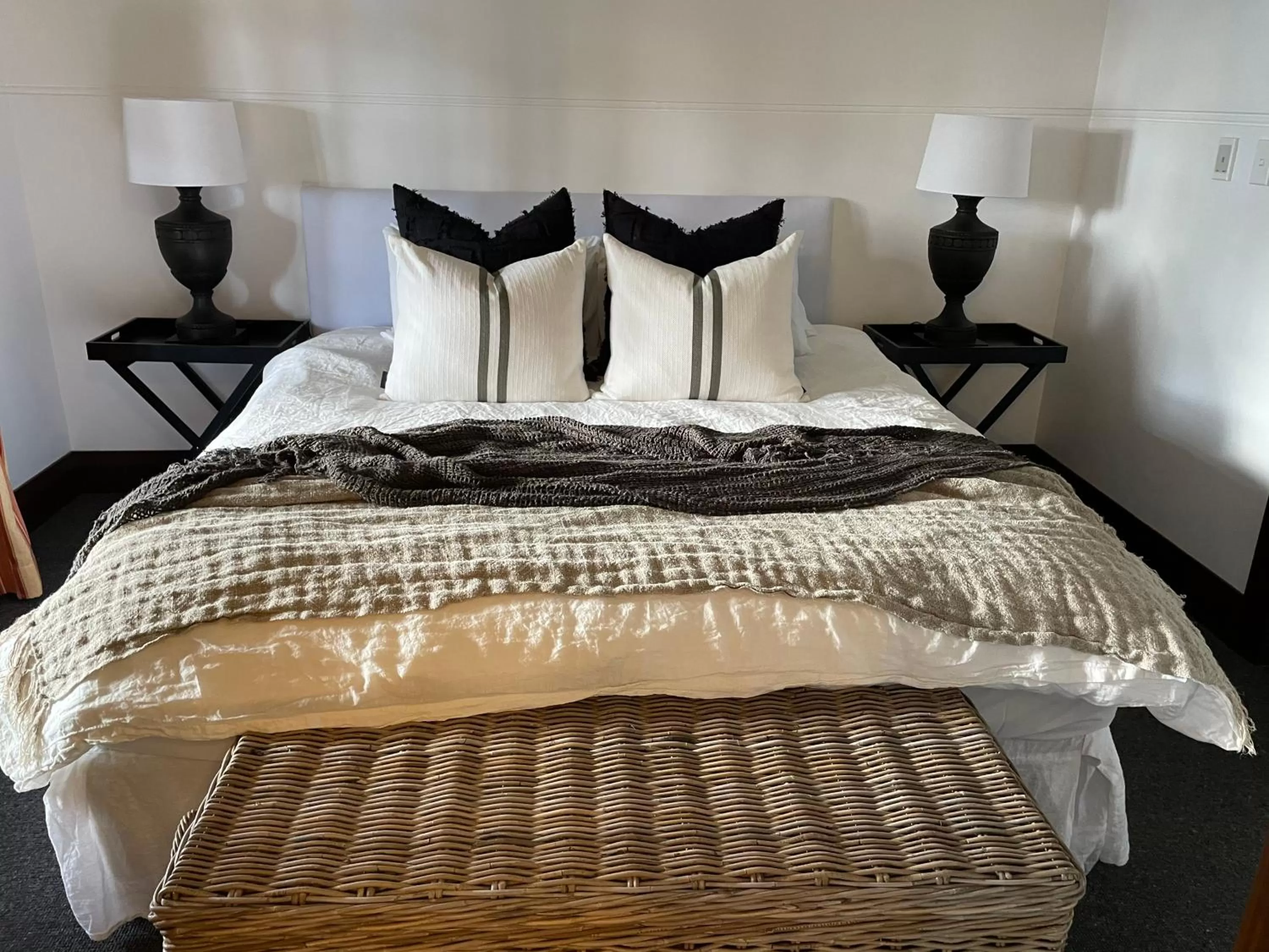 Bed in Ballina Manor Boutique Hotel