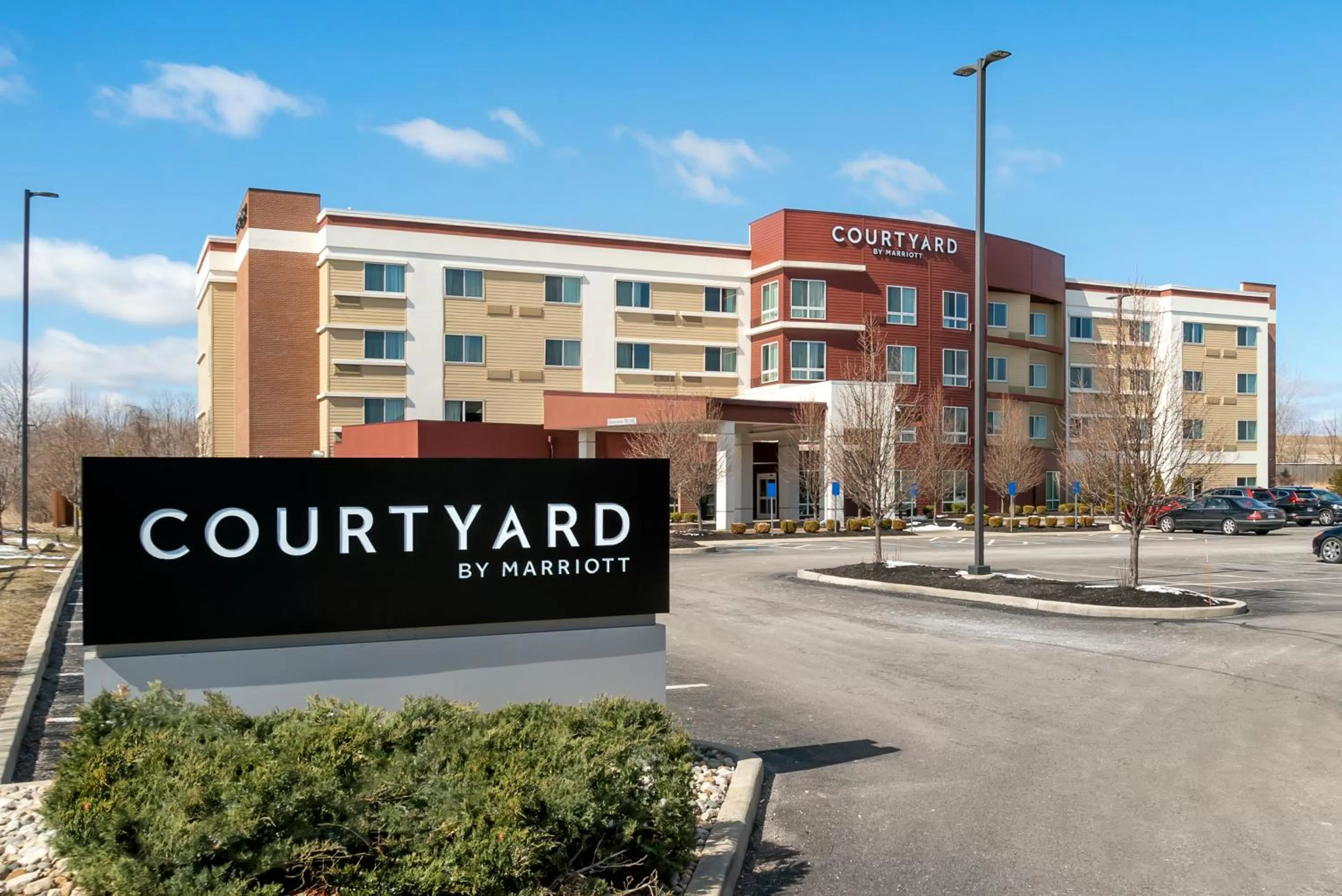 Courtyard by Marriott Toledo North