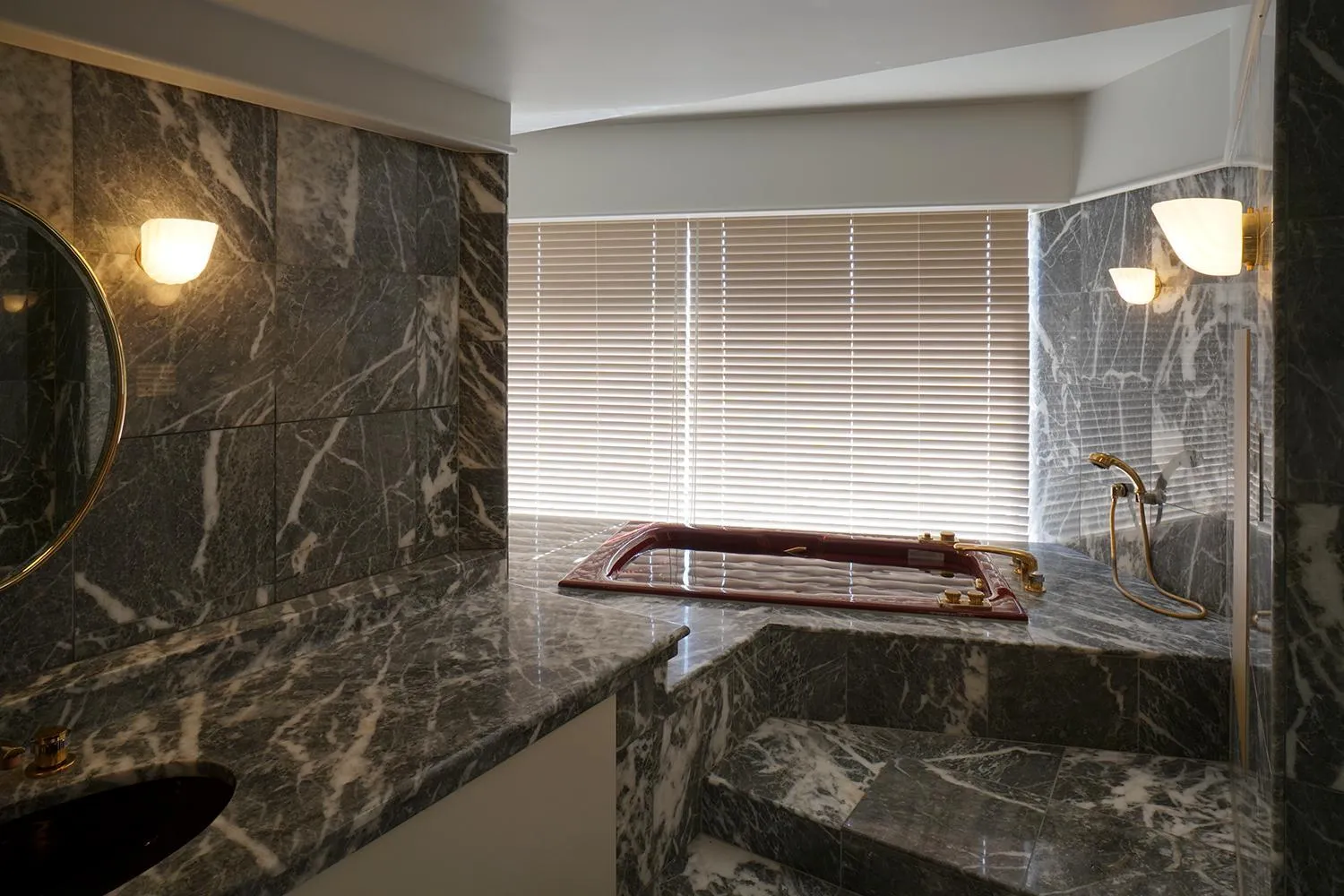 Bathroom in Hotel Gajoen Tokyo