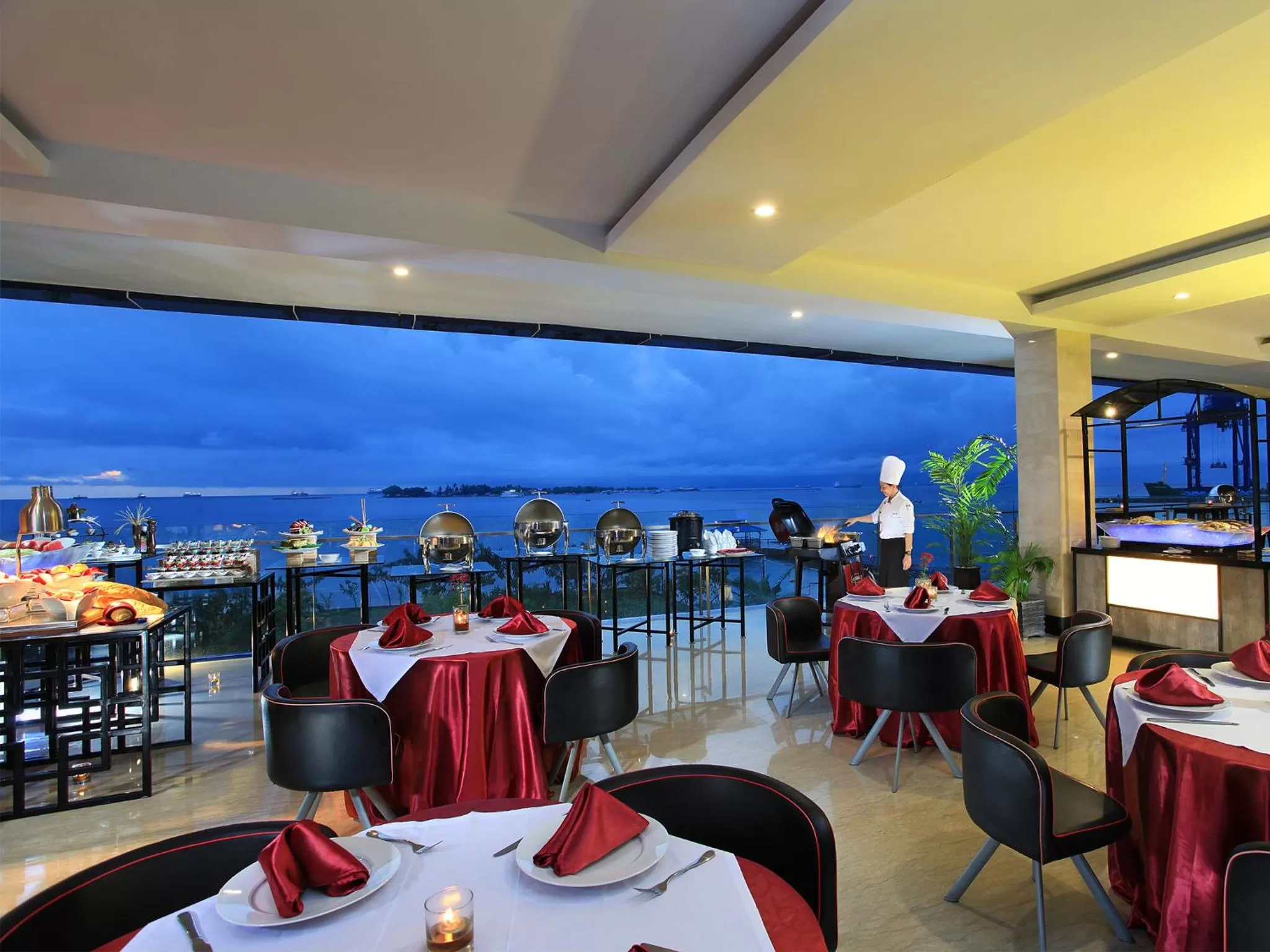 Restaurant/places to eat in Swiss-Belhotel Makassar