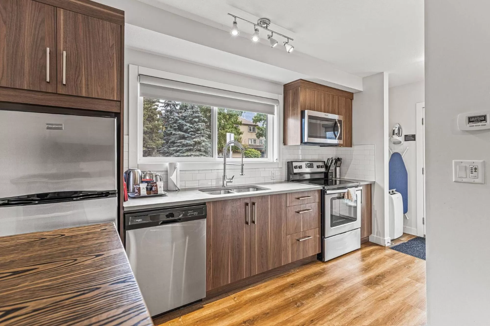 Studio Apartment - Pet Friendly - Self Check-In  in Basecamp Resorts Canmore