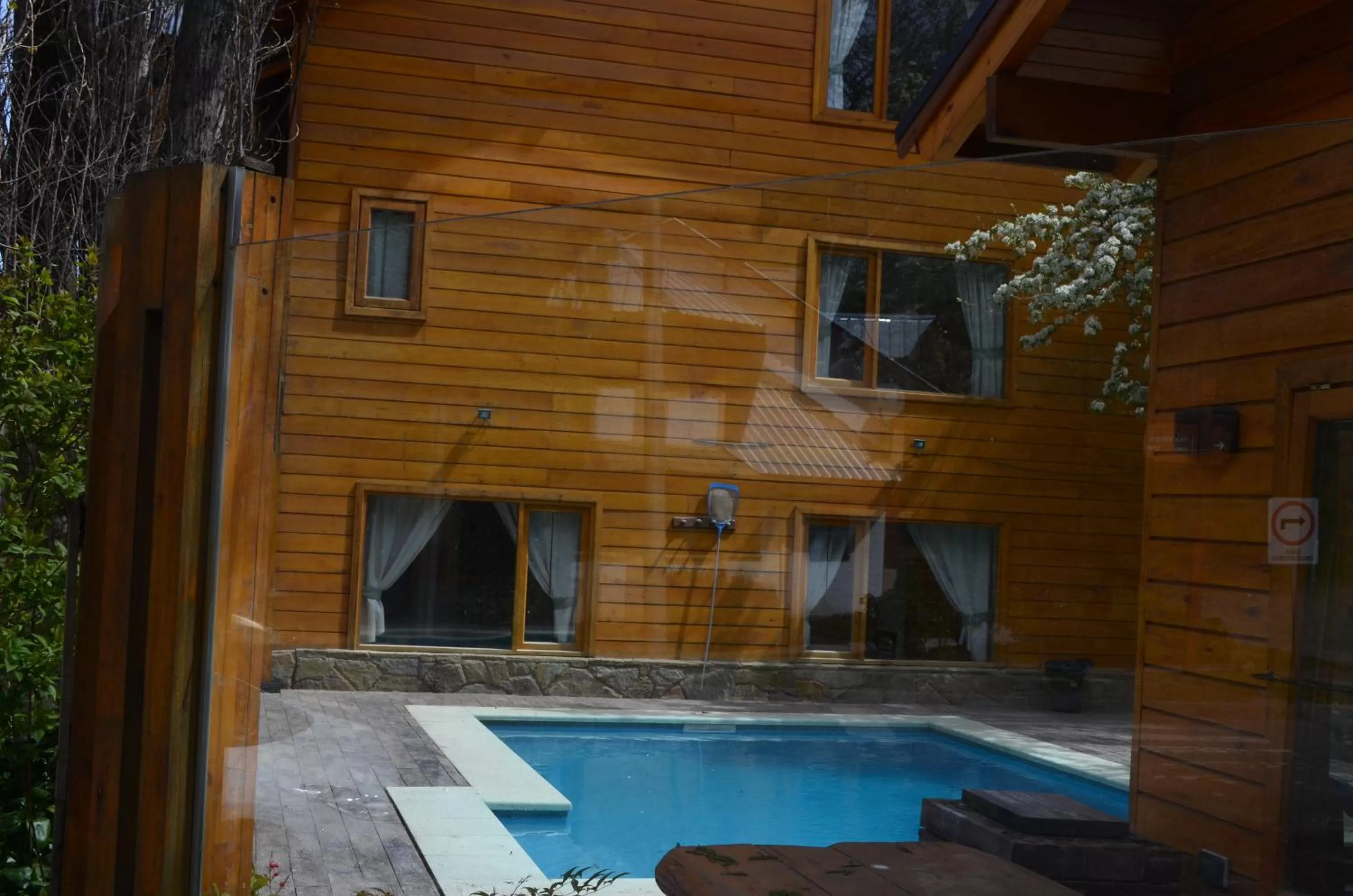 Pool view in Apart Hotel Robles del Sur