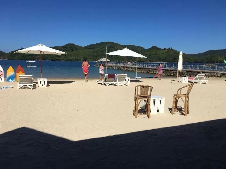 Beach in Pangulatan Beach Resort
