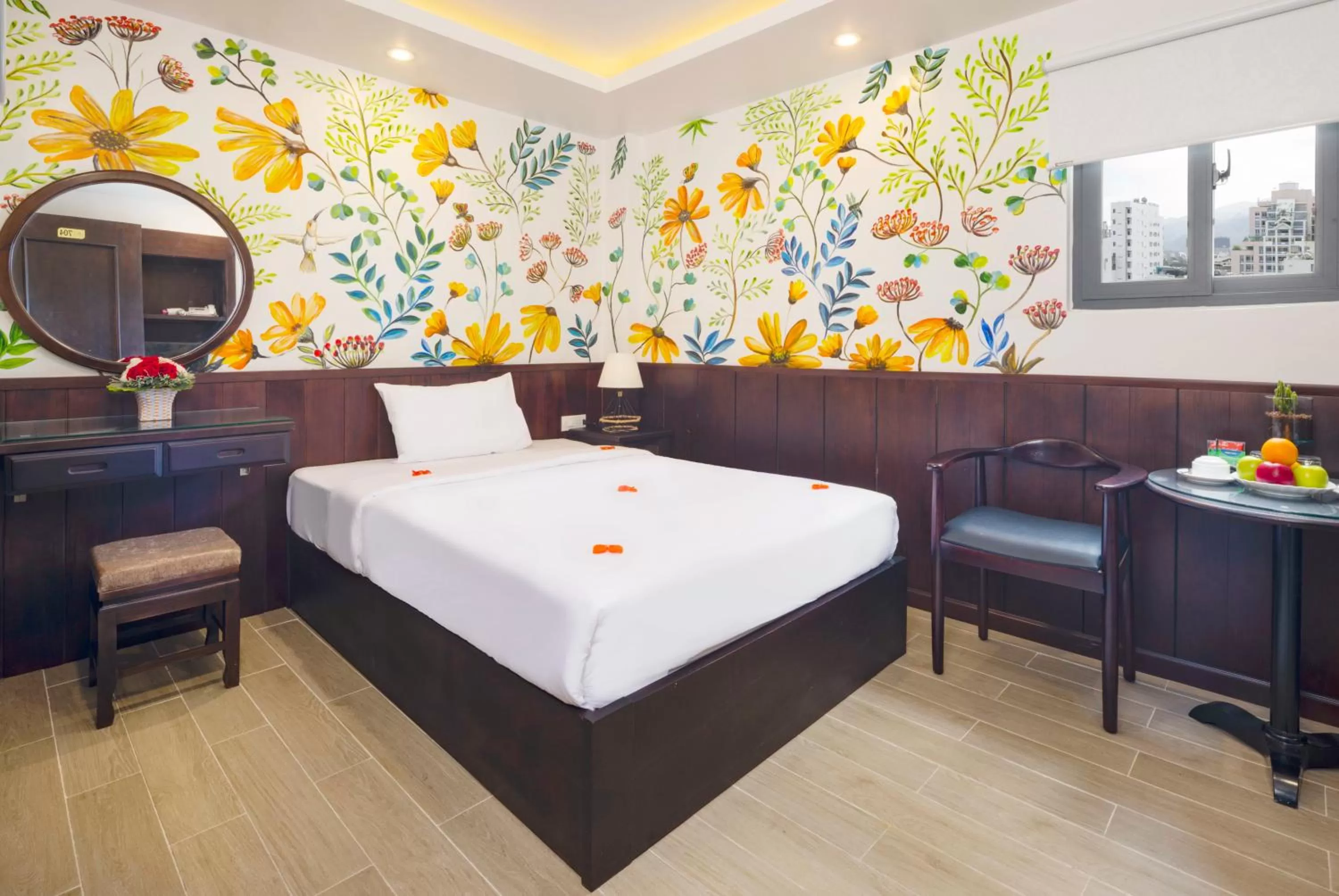 Photo of the whole room, Bed in Azura Gold Hotel & Apartment