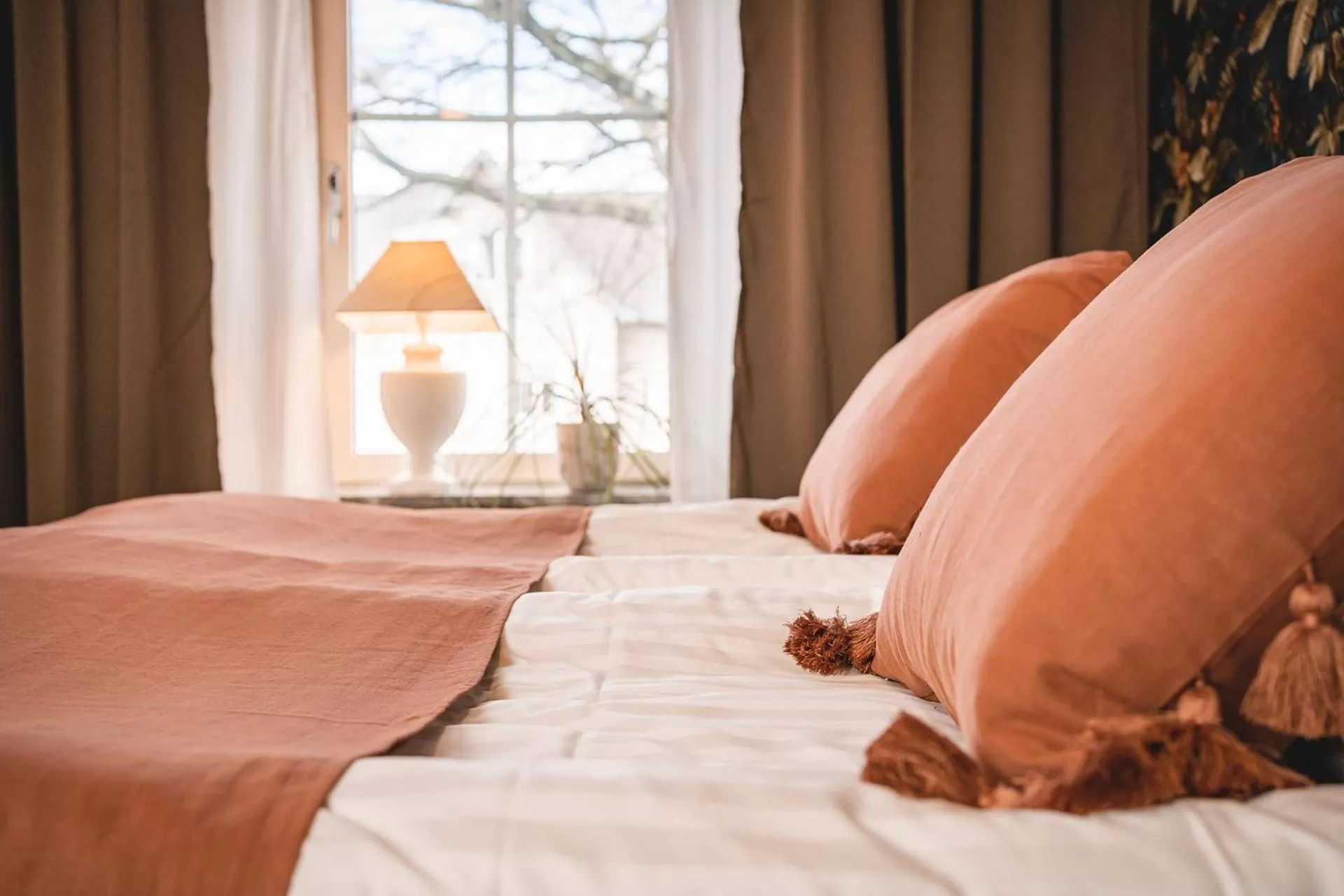 Bed in Två Systrar B&B