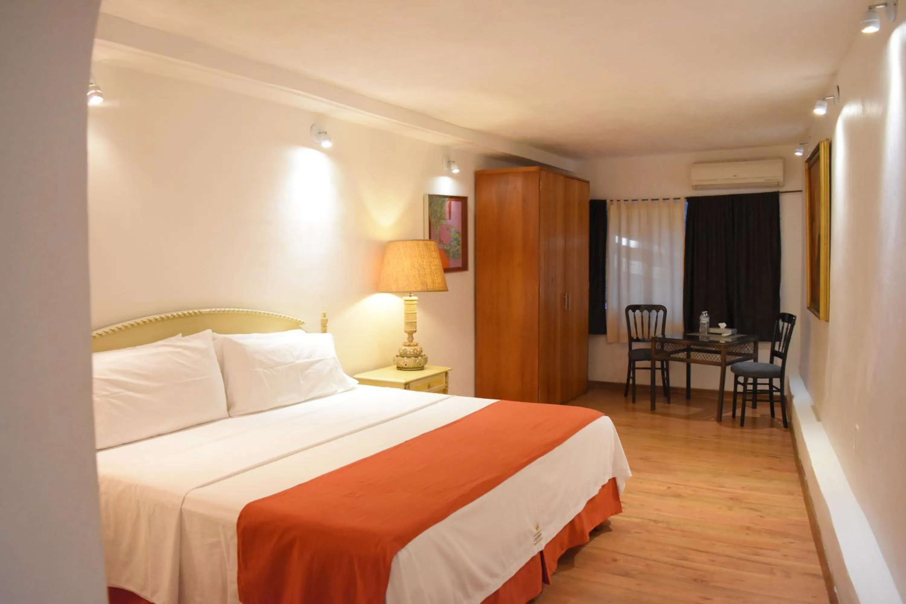 Bed in La Joyita Cuernavaca