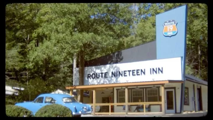 Property Building in Route 19 Inn