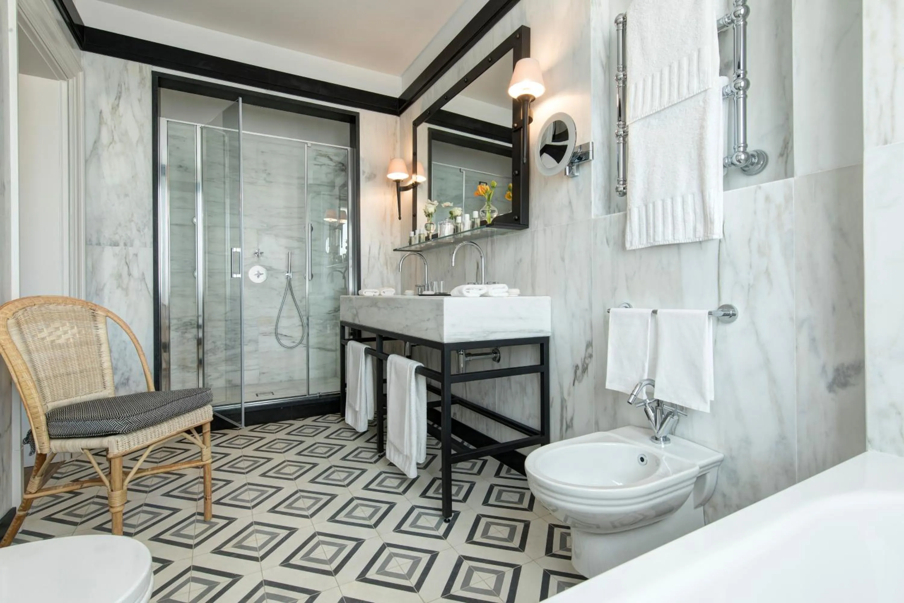 Bathroom in Rocco Forte Hotel De La Ville