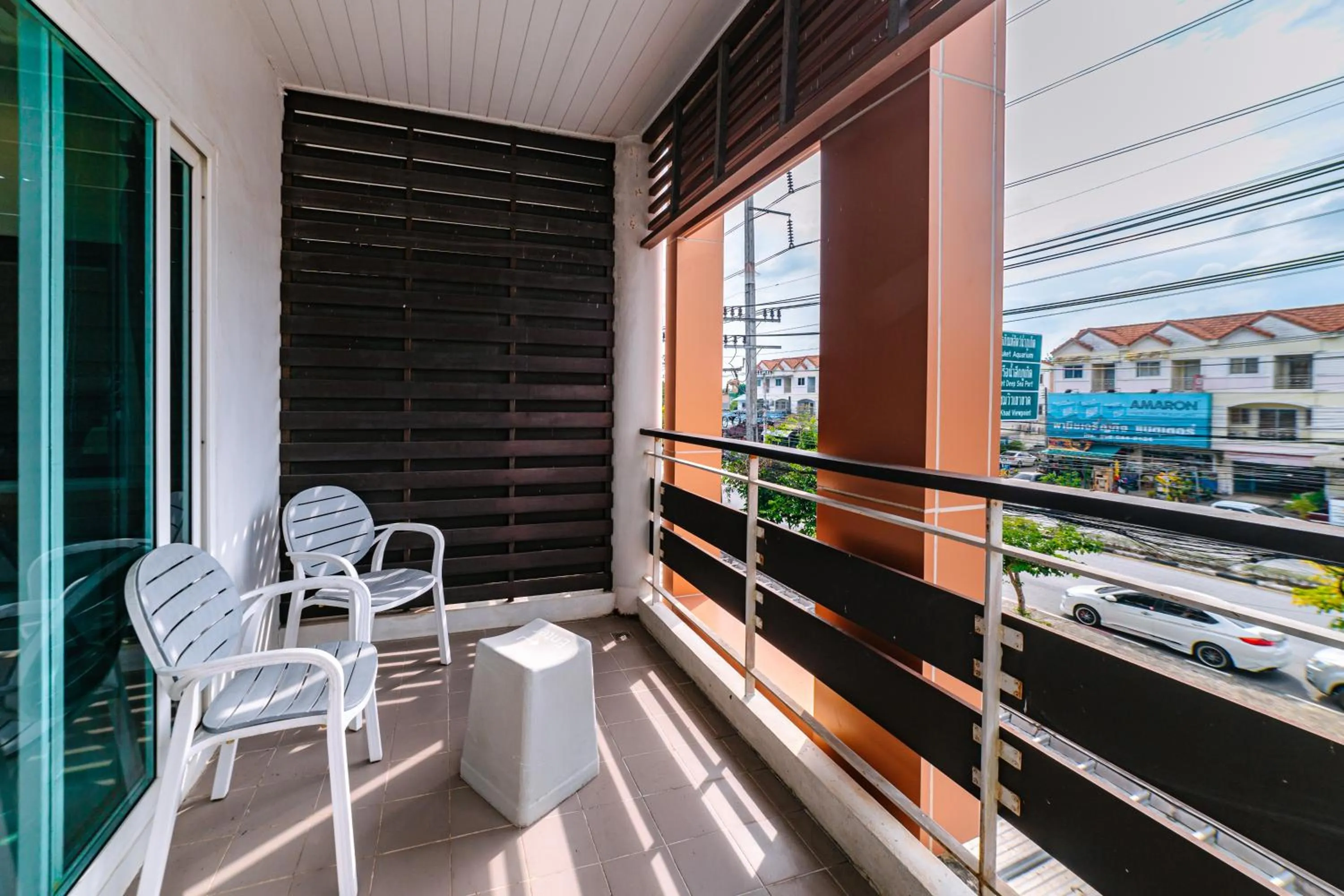 Balcony/Terrace in Ratana Hotel Sakdidet, PHUKET TOWN