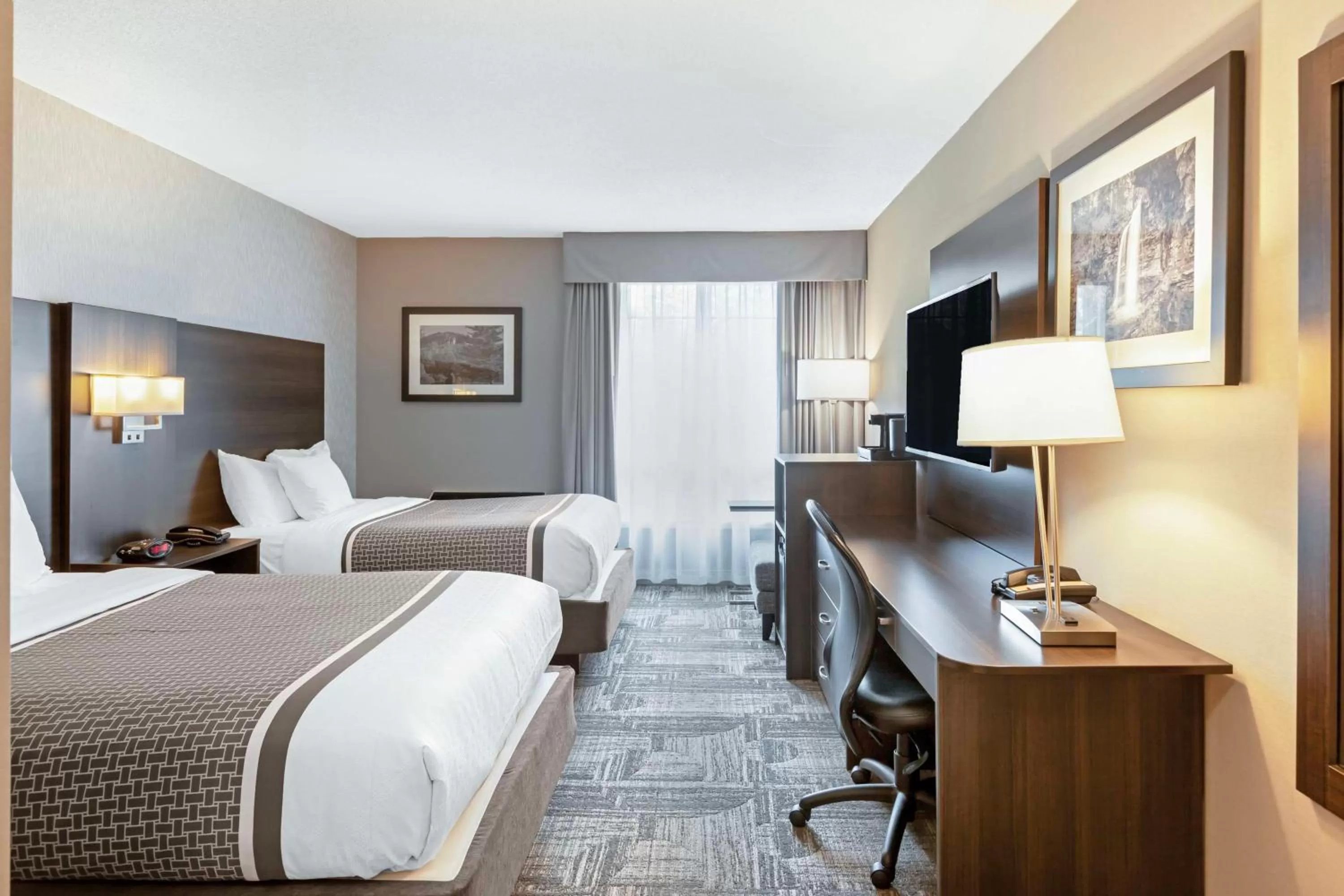 Bedroom, Bed in Best Western Milton