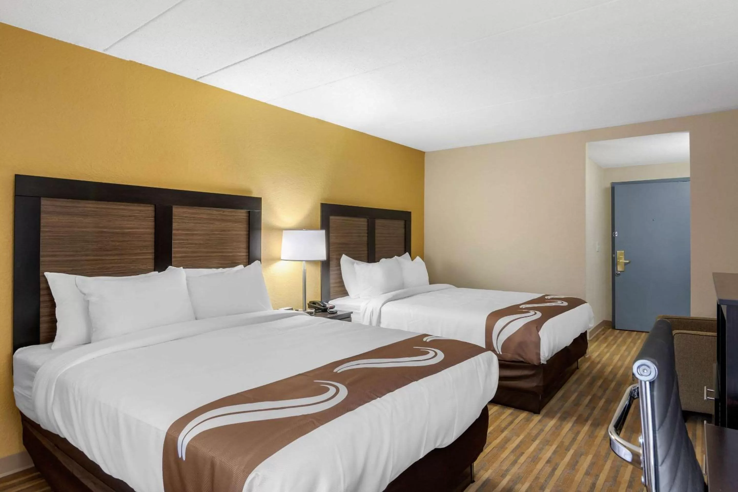 Photo of the whole room, Bed in Quality Inn & Suites