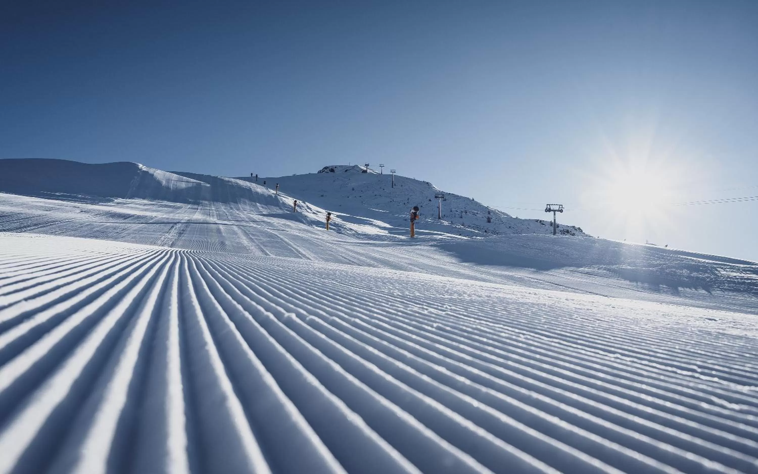 Skiing in Hotel Strela by Mountain Hotels