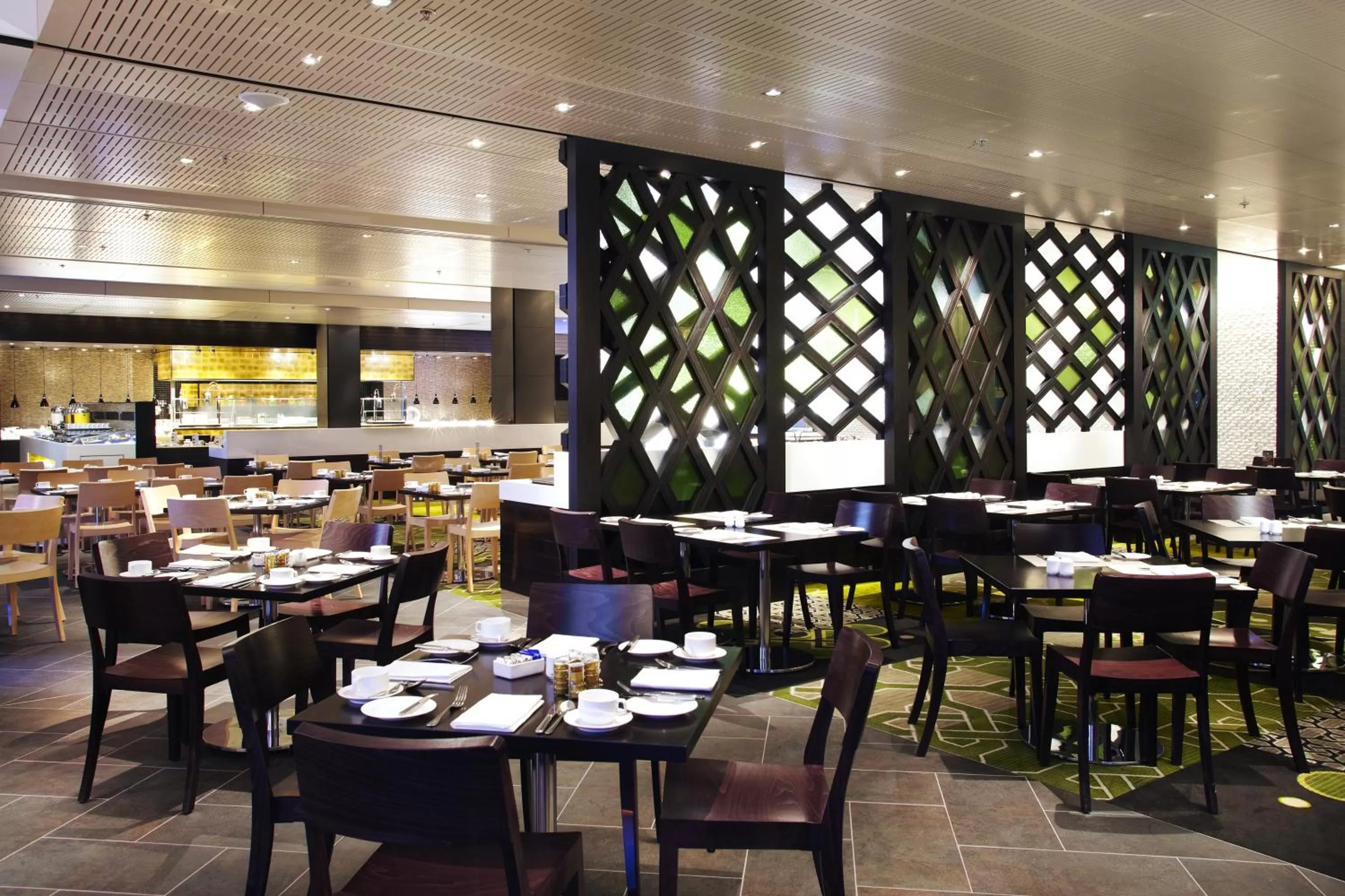 Restaurant/places to eat in Crown Promenade Melbourne