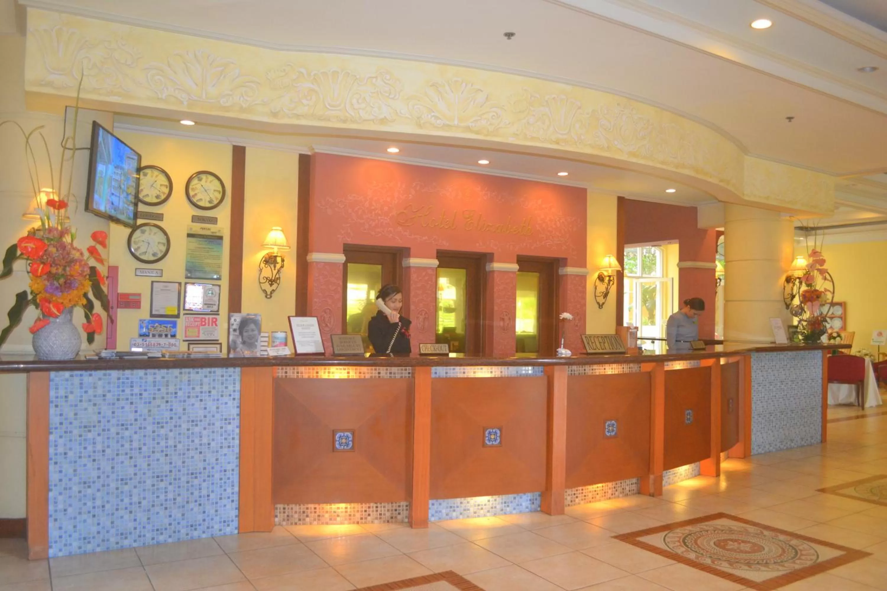 Lobby or reception in Hotel Elizabeth - Baguio