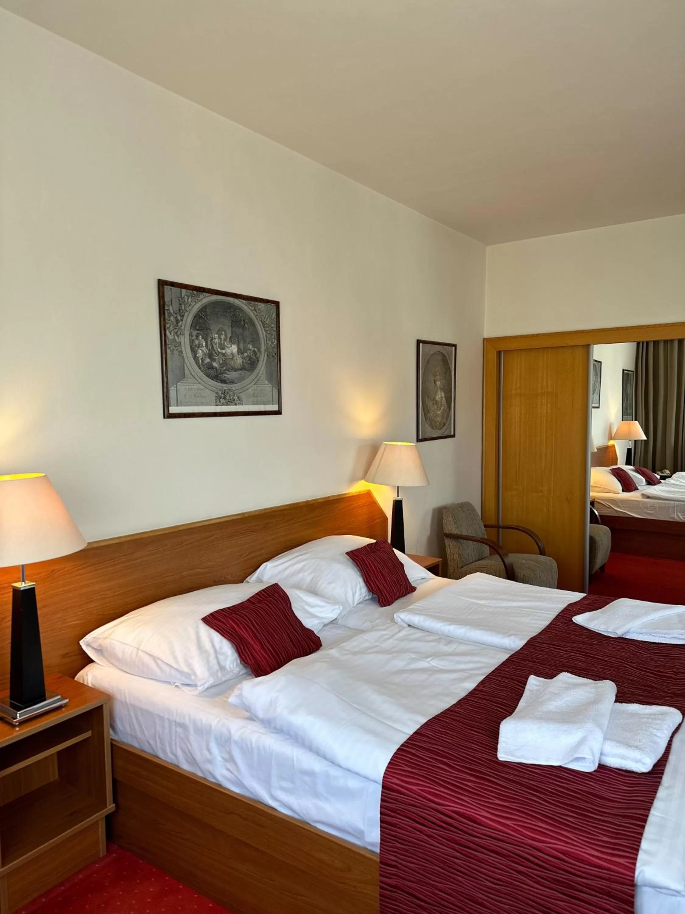 Bed in Hotel Theresia