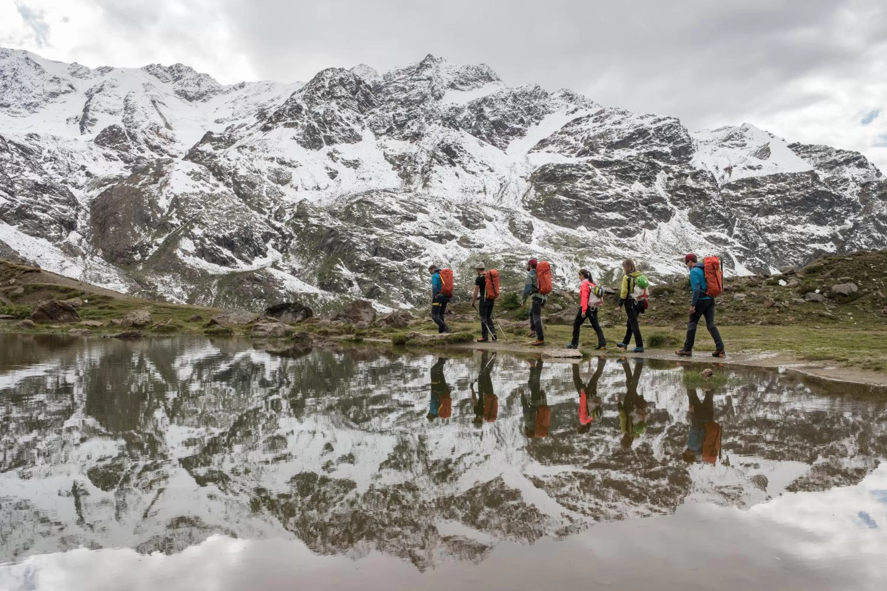 People in Meublè Garnì Della Contea