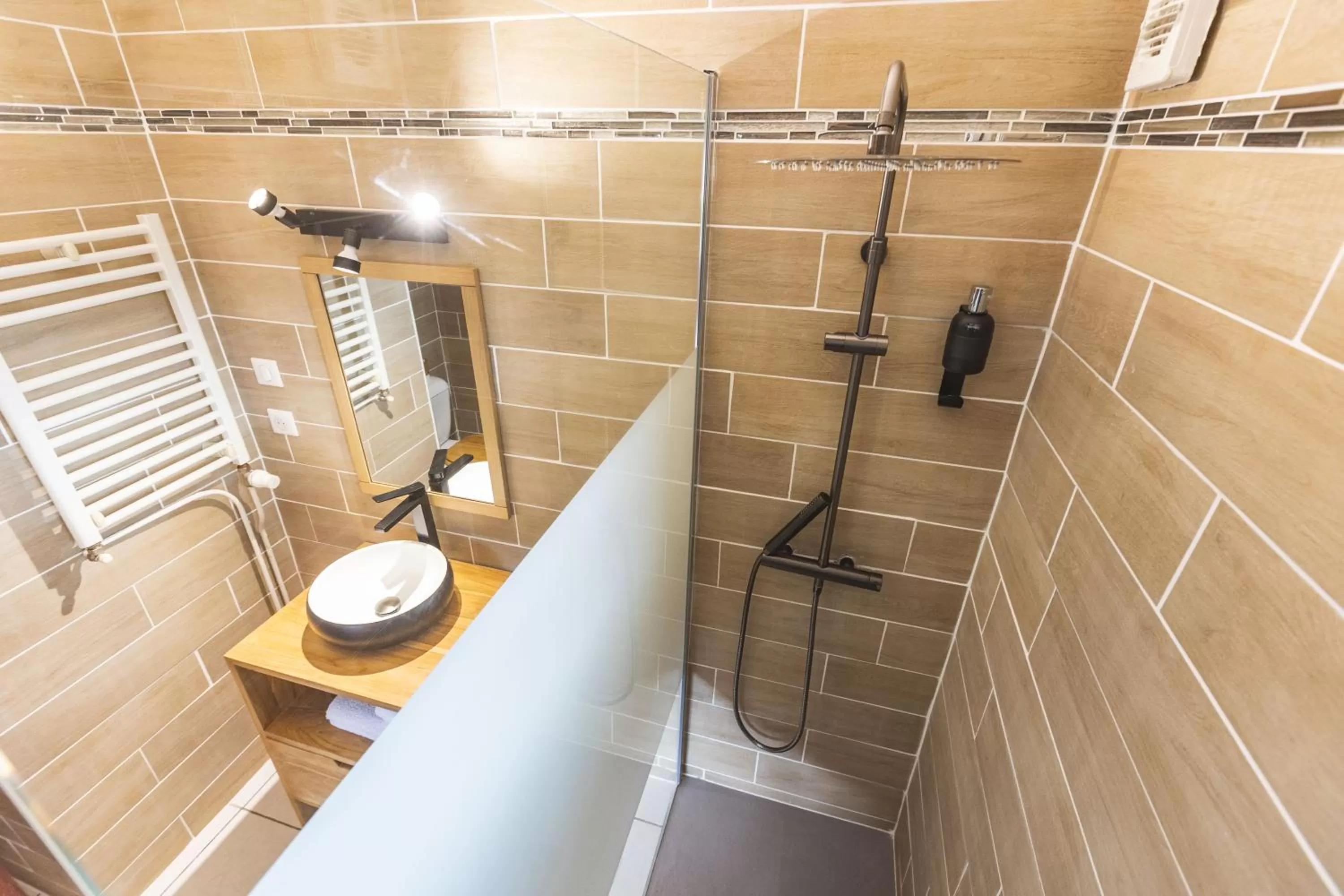 Shower, Bathroom in Chalet Ouréa