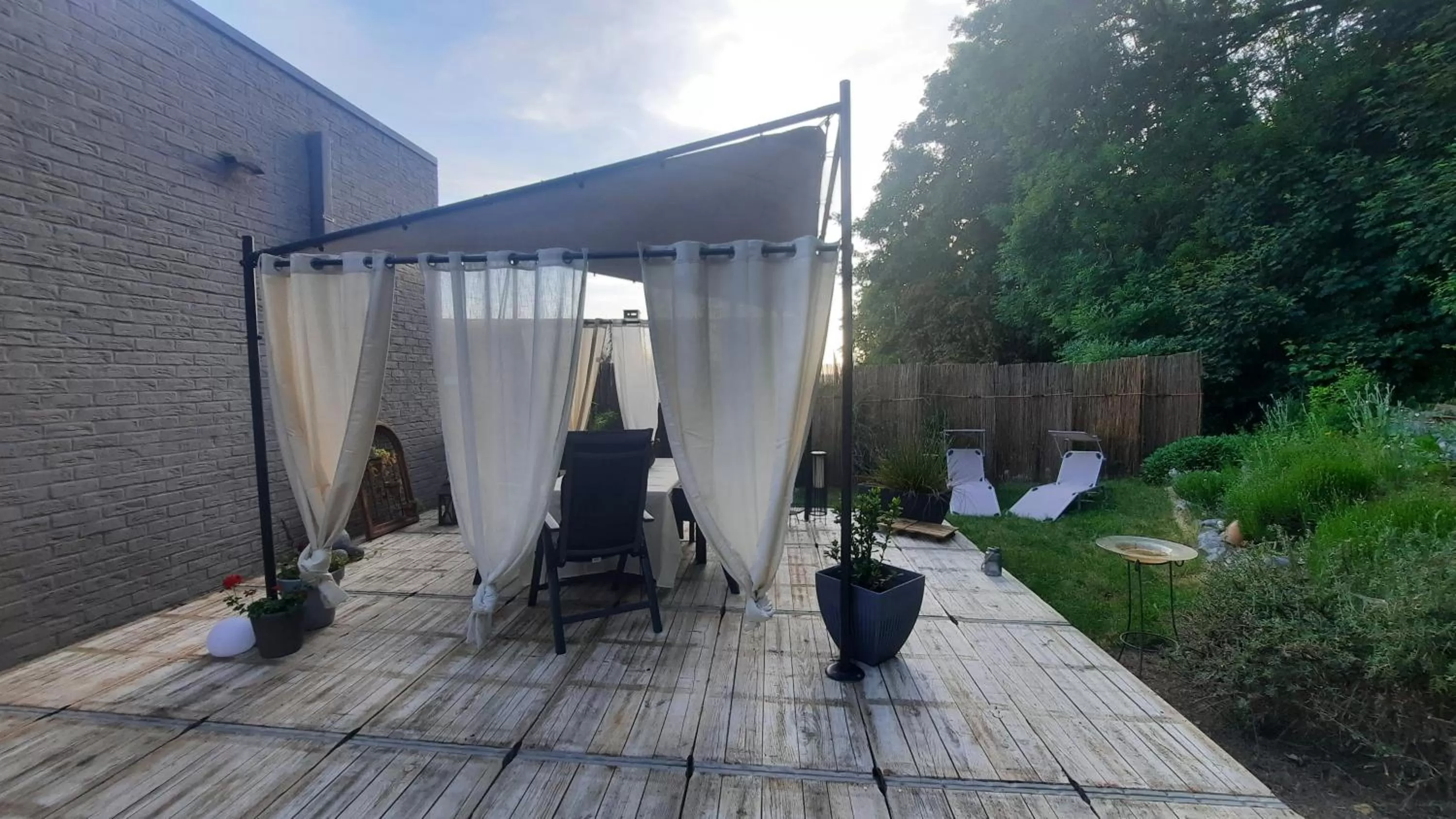 Patio in La Maison De Marie