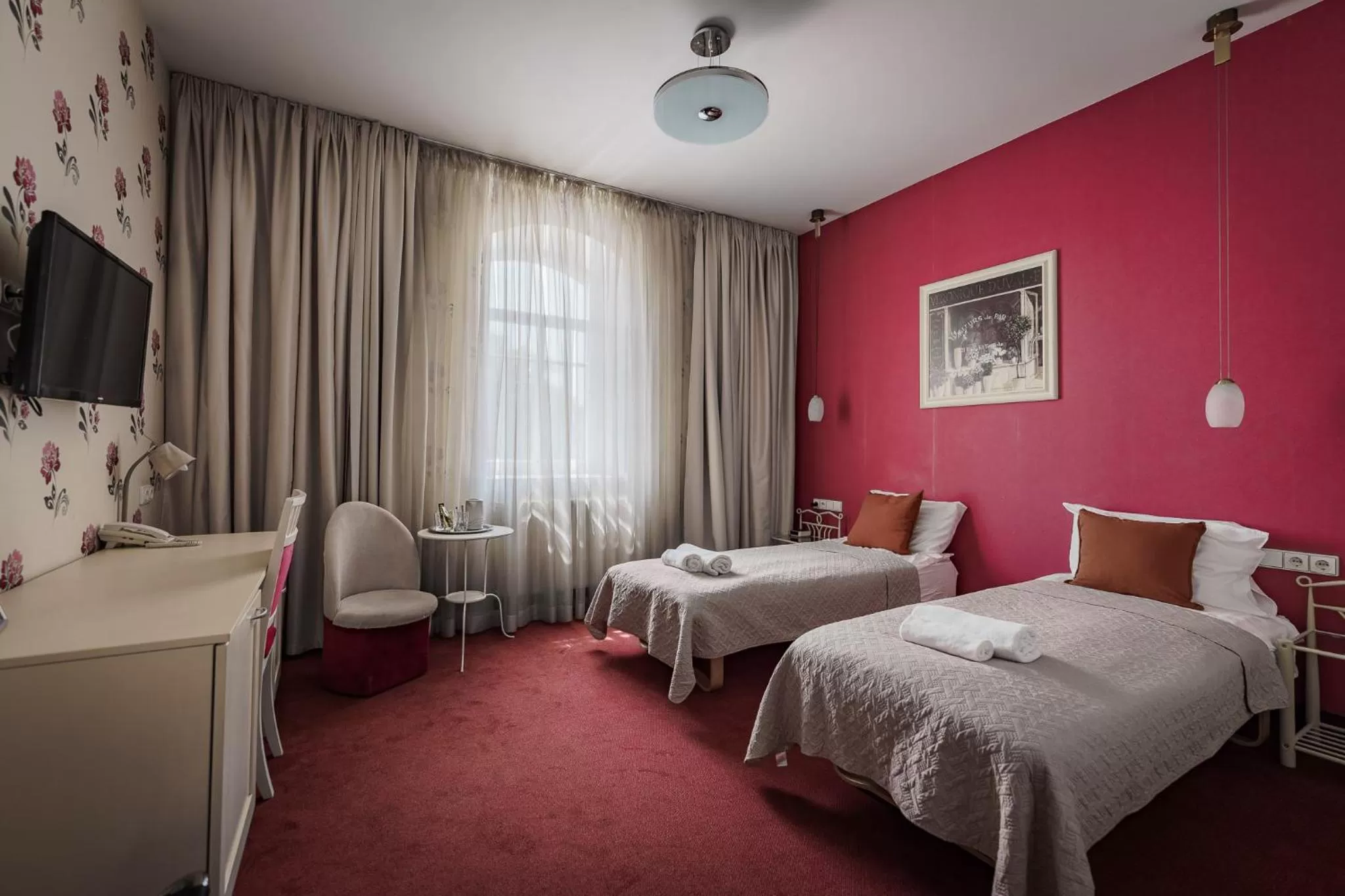 Bed in Moon Garden Old Town Hotel