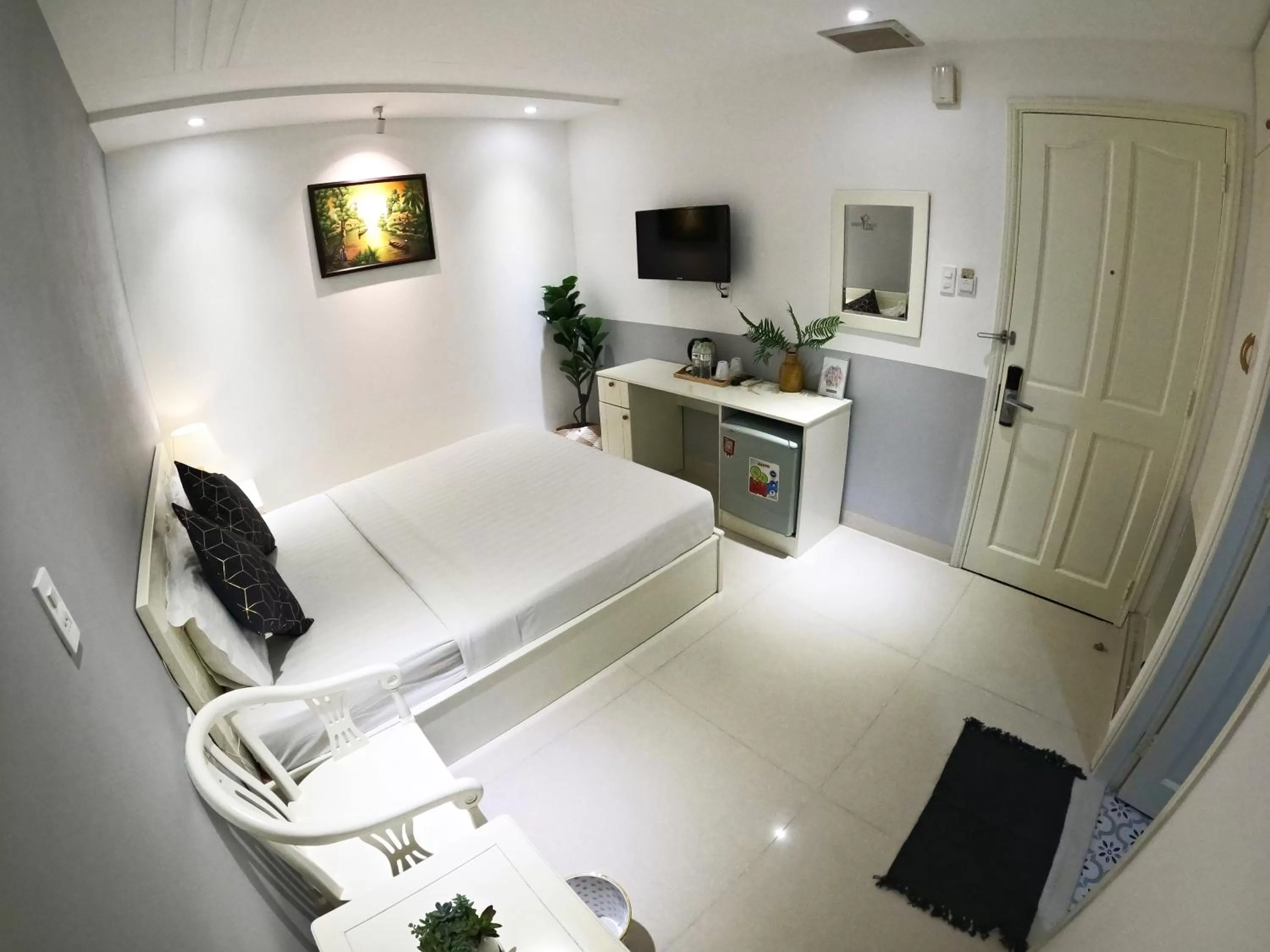 Photo of the whole room in Dinh Phat Hotel