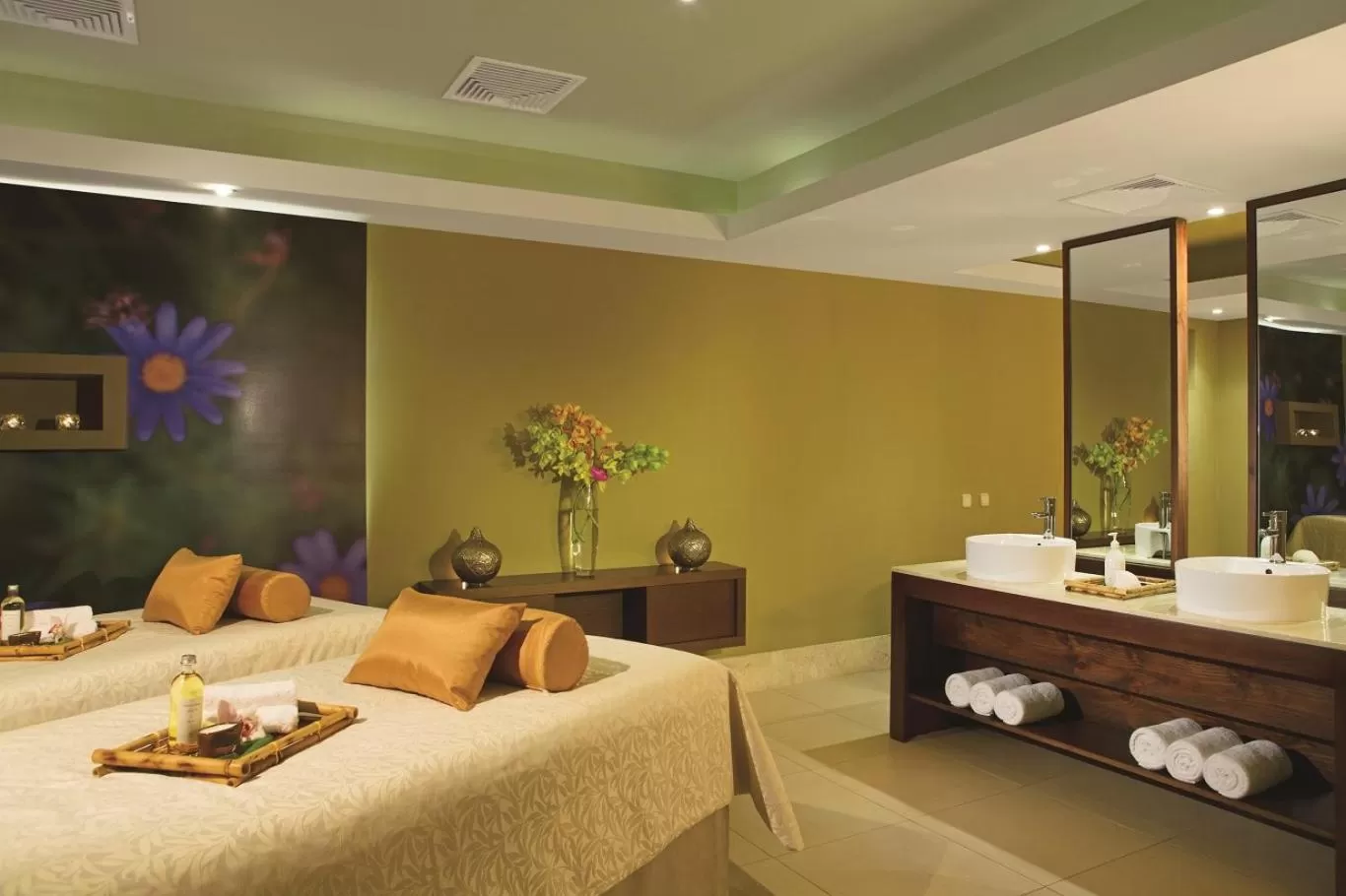 Massage, Bed in Secrets Royal Beach Punta Cana - Adults Only - All Inclusive