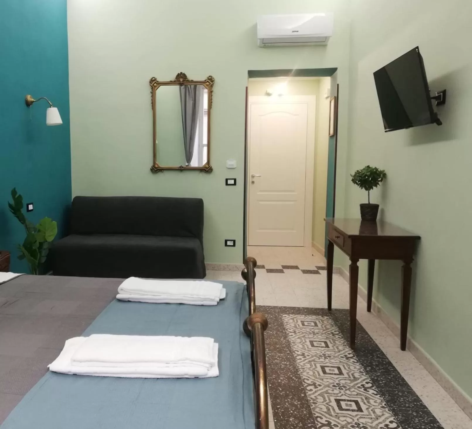 Bed in The Painter's House